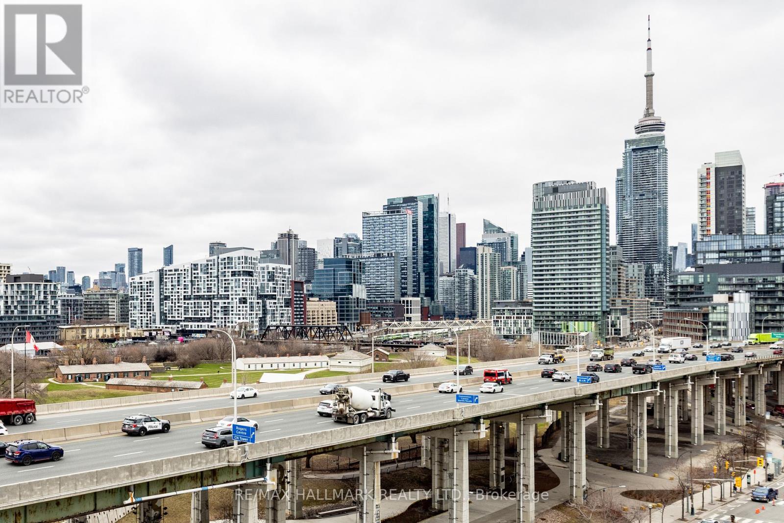 1120 - 231 Fort York Boulevard, Toronto, Ontario  M5V 1B2 - Photo 21 - C12964232