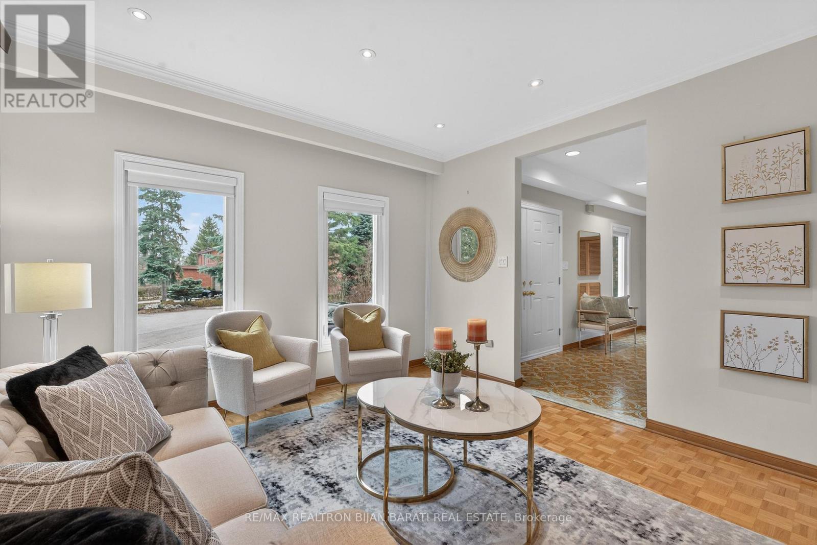 18 Tigerlily Court, Toronto, Ontario  M2M 4E4 - Photo 4 - C12964268