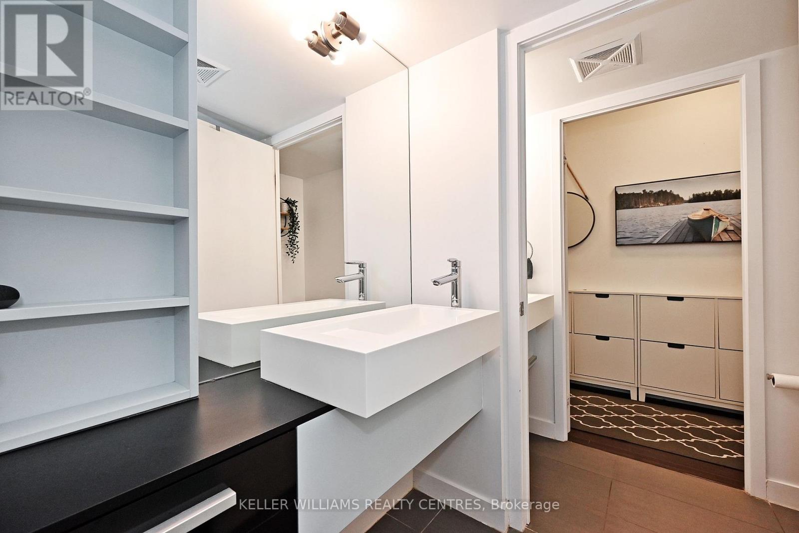 2808 - 38 Dan Leckie Way, Toronto, Ontario  M5V 2V6 - Photo 15 - C12964290