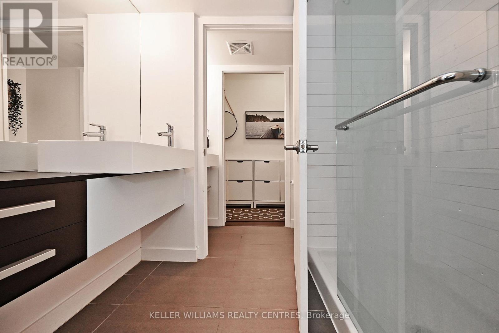 2808 - 38 Dan Leckie Way, Toronto, Ontario  M5V 2V6 - Photo 16 - C12964290