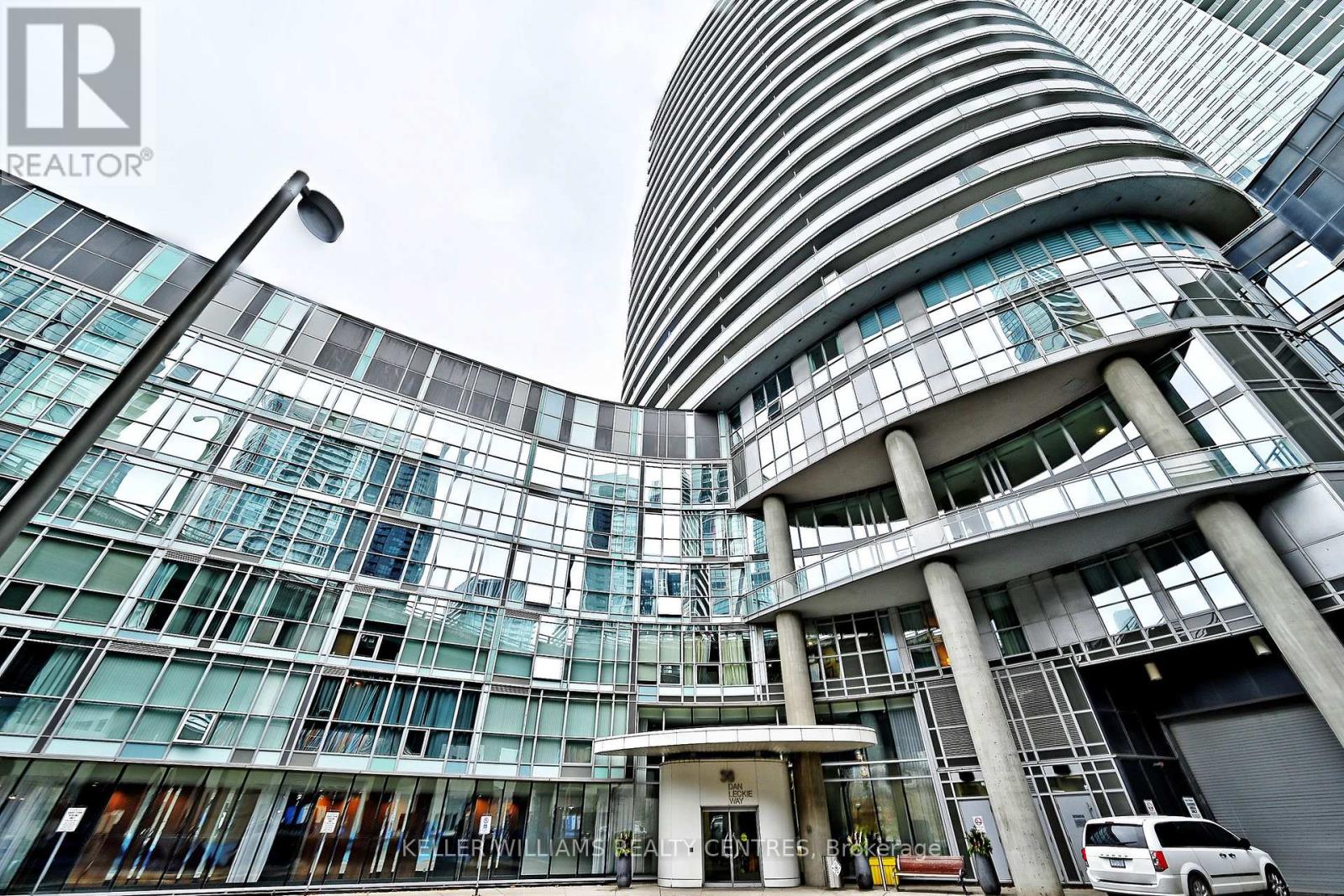 2808 - 38 Dan Leckie Way, Toronto, Ontario  M5V 2V6 - Photo 31 - C12964290