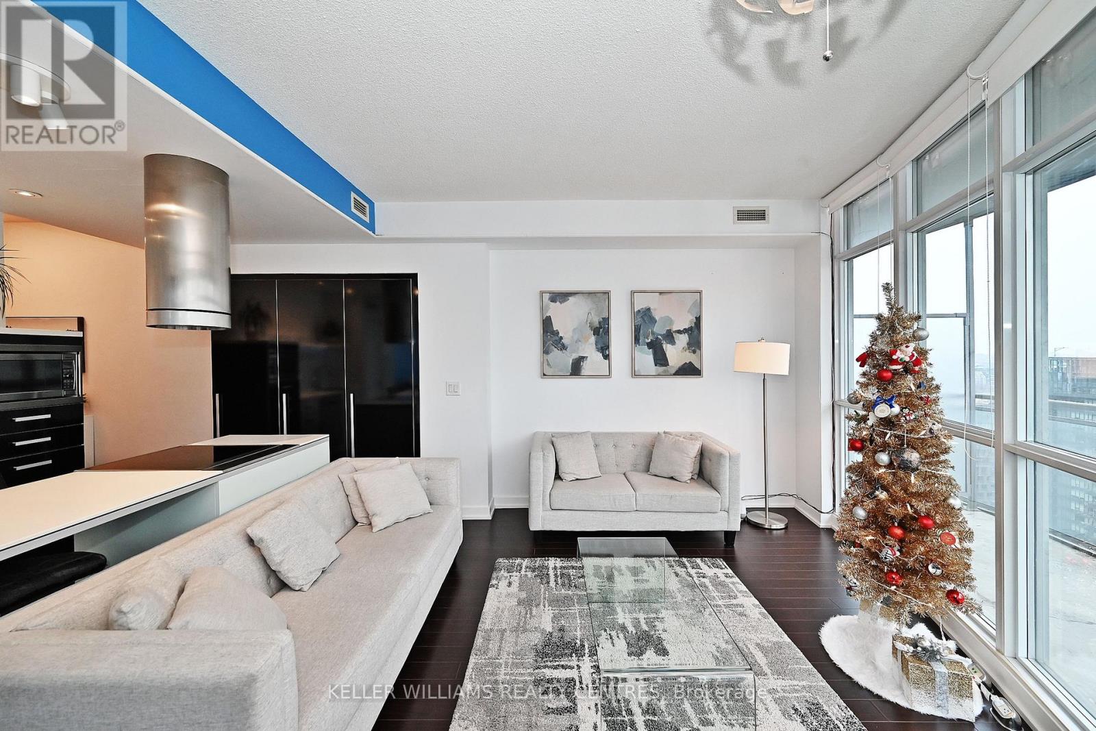 2808 - 38 Dan Leckie Way, Toronto, Ontario  M5V 2V6 - Photo 6 - C12964290