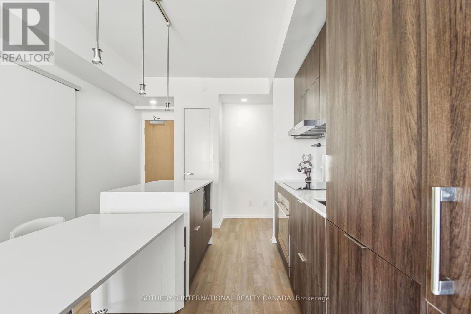 2712 - 1 Bloor Street E, Toronto, Ontario  M4W 0A8 - Photo 13 - C12964348