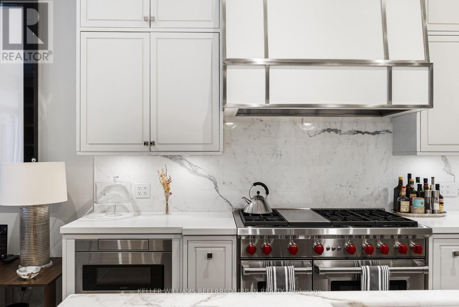 130 B Farnham Avenue, Toronto, Ontario  M4V 1H4 - Photo 21 - C12964354