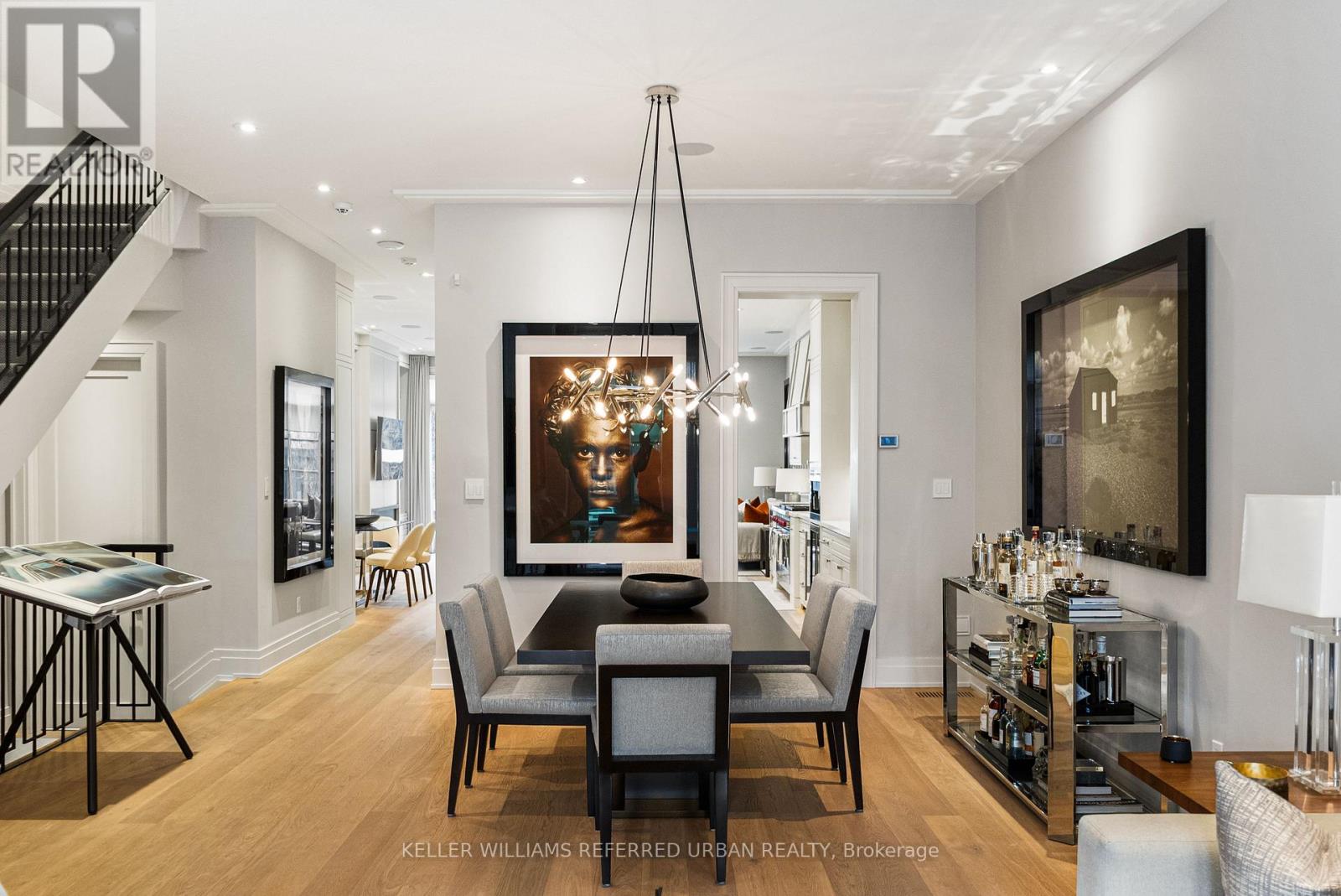 130 B Farnham Avenue, Toronto, Ontario  M4V 1H4 - Photo 6 - C12964354