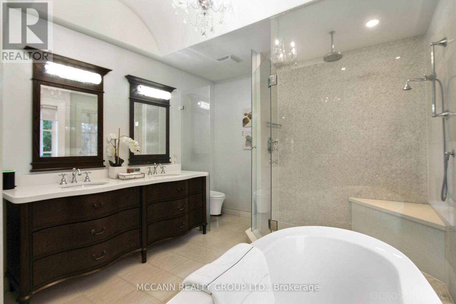 27 Strathgowan Crescent, Toronto, Ontario  M4N 2Z6 - Photo 32 - C12964454