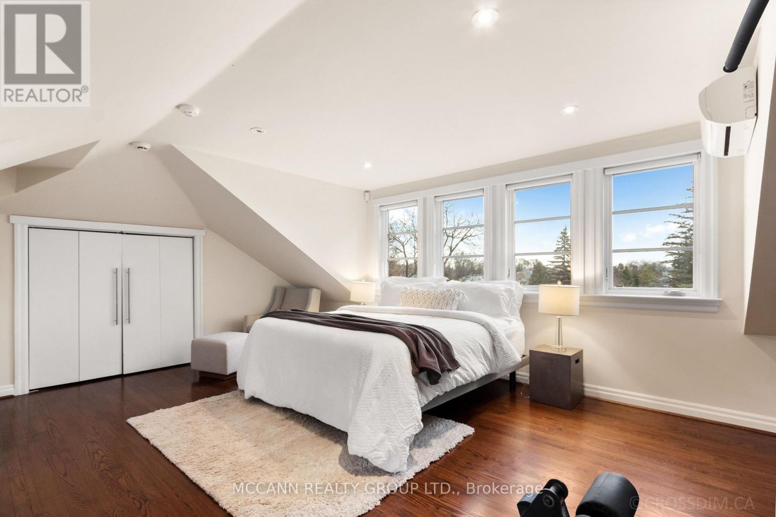 27 Strathgowan Crescent, Toronto, Ontario  M4N 2Z6 - Photo 36 - C12964454