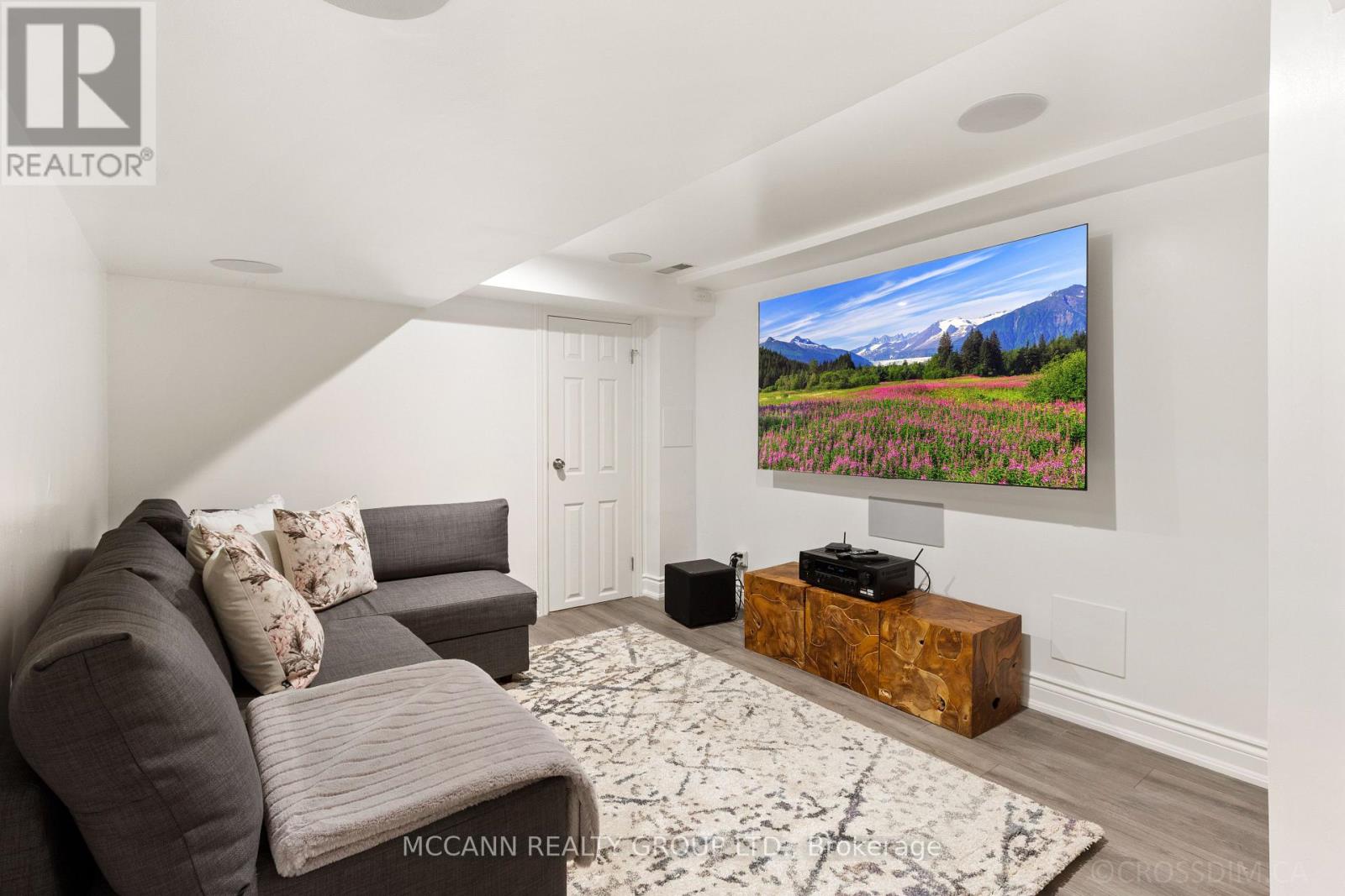 27 Strathgowan Crescent, Toronto, Ontario  M4N 2Z6 - Photo 40 - C12964454