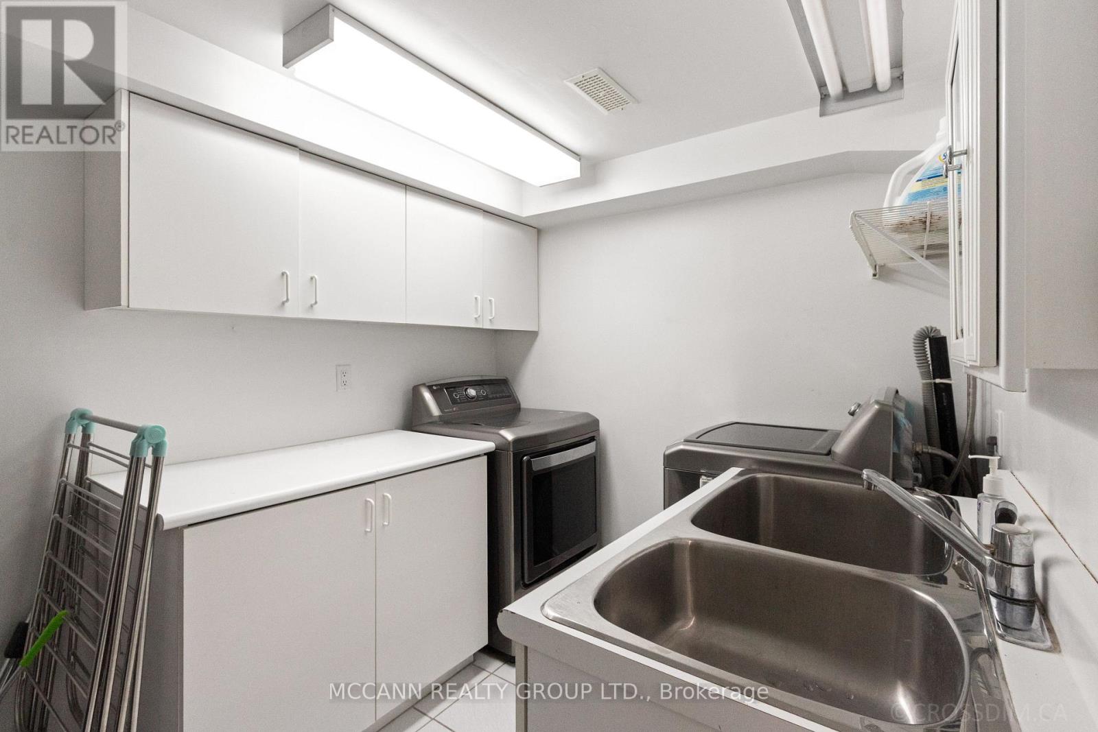 27 Strathgowan Crescent, Toronto, Ontario  M4N 2Z6 - Photo 43 - C12964454