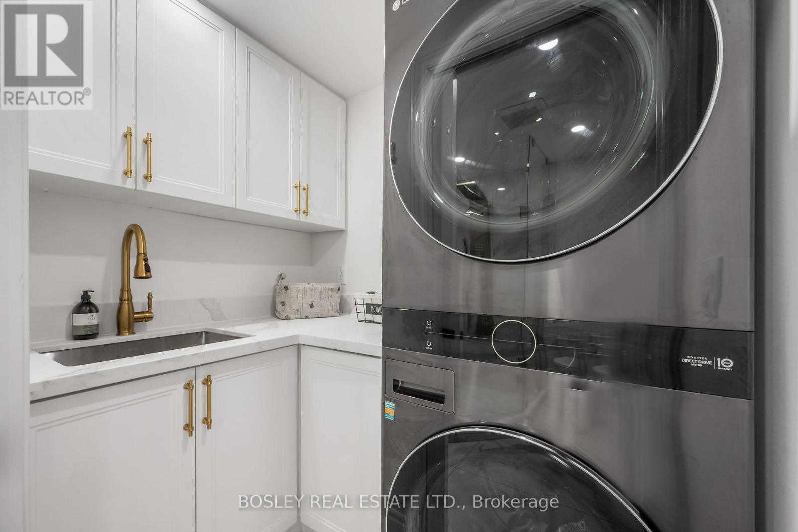 103 Manning Avenue, Toronto, Ontario  M6J 2K6 - Photo 17 - C12964488