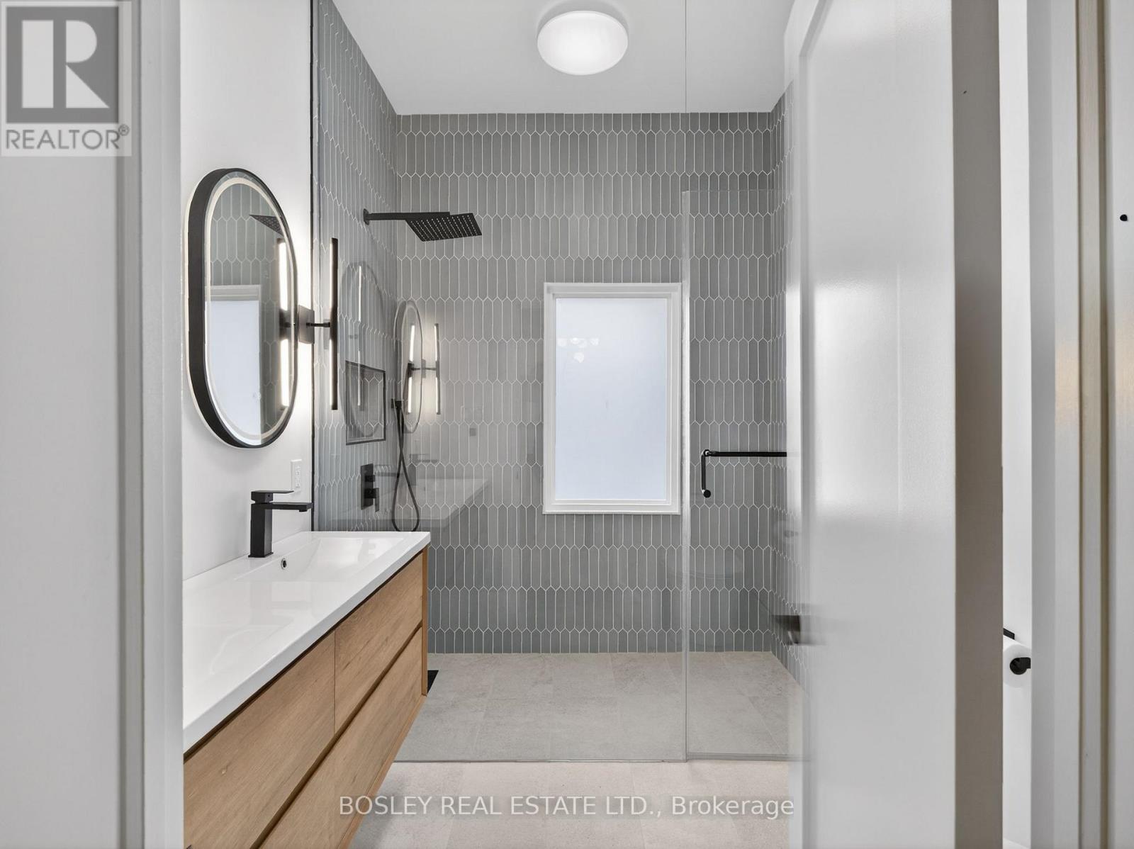 103 Manning Avenue, Toronto, Ontario  M6J 2K6 - Photo 24 - C12964488