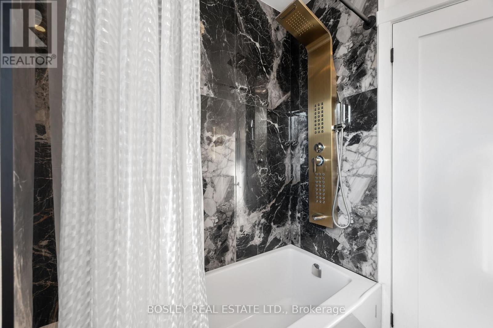 103 Manning Avenue, Toronto, Ontario  M6J 2K6 - Photo 32 - C12964488