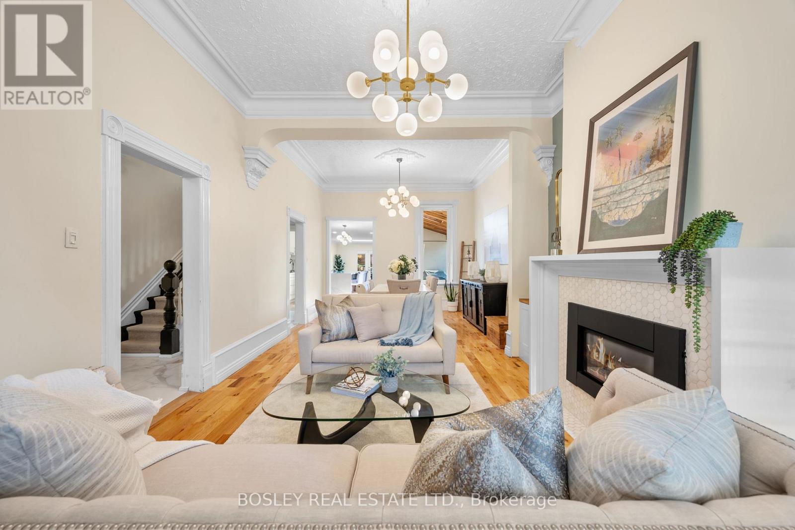 103 Manning Avenue, Toronto, Ontario  M6J 2K6 - Photo 6 - C12964488