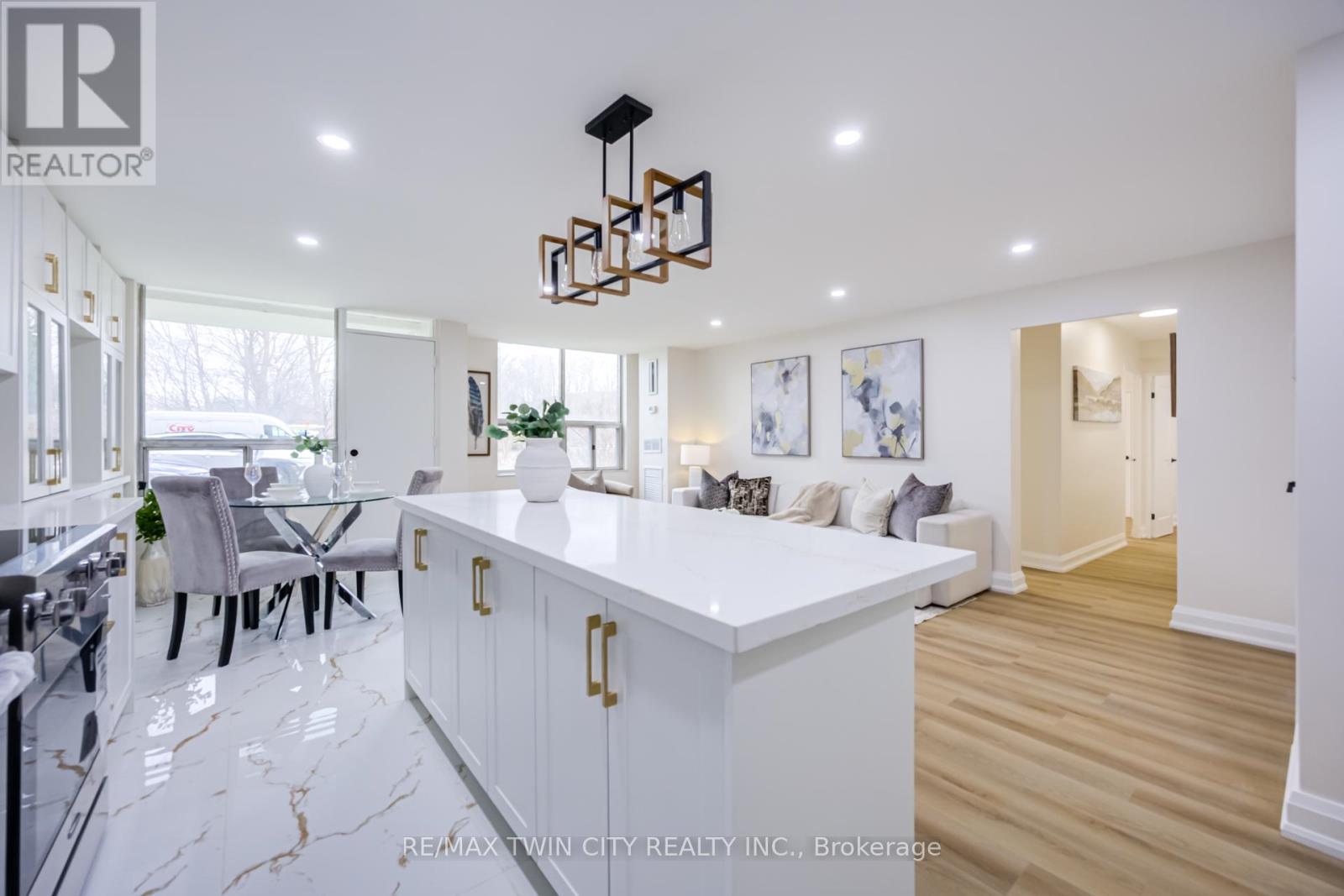 #304 - 20 Edgecliff Golfway, Toronto, Ontario  M3C 3A4 - Photo 10 - C12964600