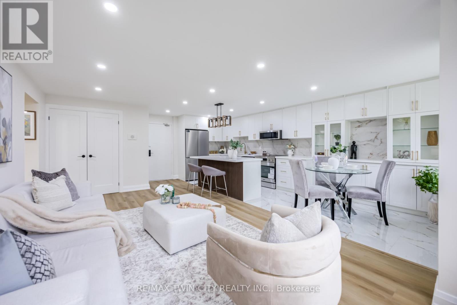 #304 - 20 Edgecliff Golfway, Toronto, Ontario  M3C 3A4 - Photo 17 - C12964600