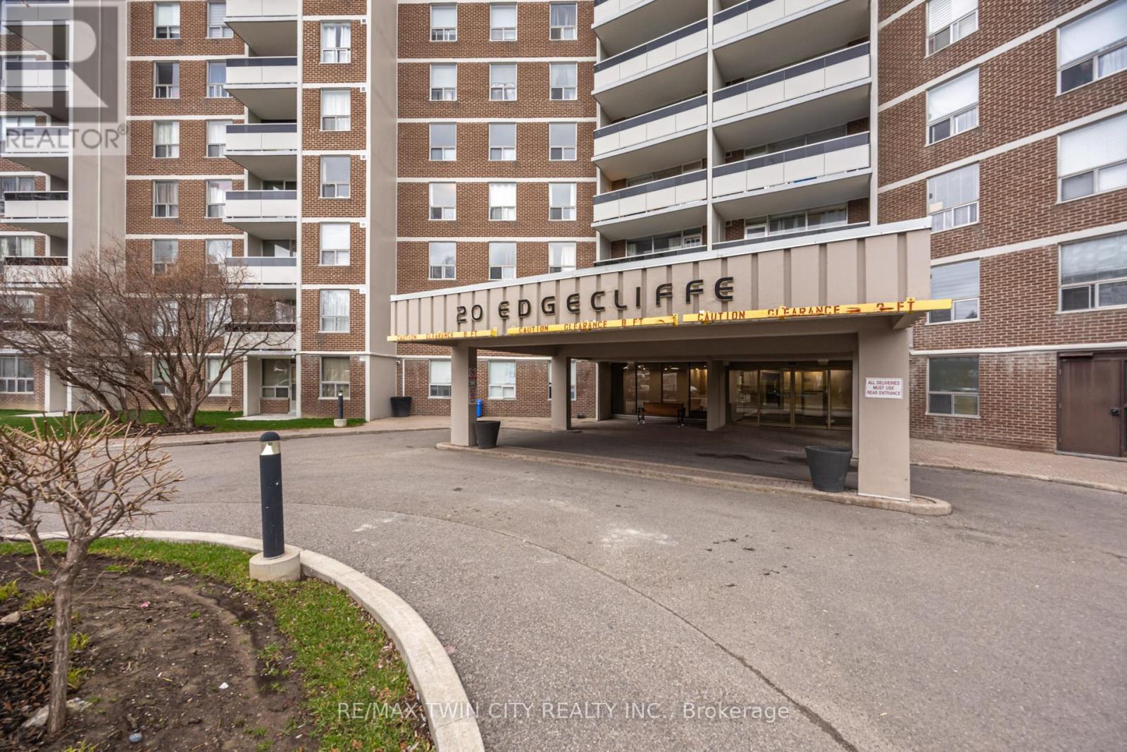 #304 - 20 Edgecliff Golfway, Toronto, Ontario  M3C 3A4 - Photo 2 - C12964600