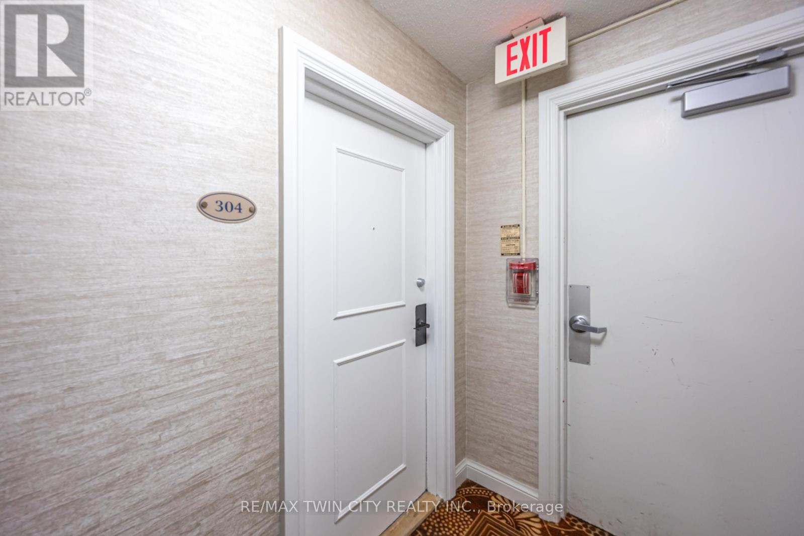 #304 - 20 Edgecliff Golfway, Toronto, Ontario  M3C 3A4 - Photo 5 - C12964600