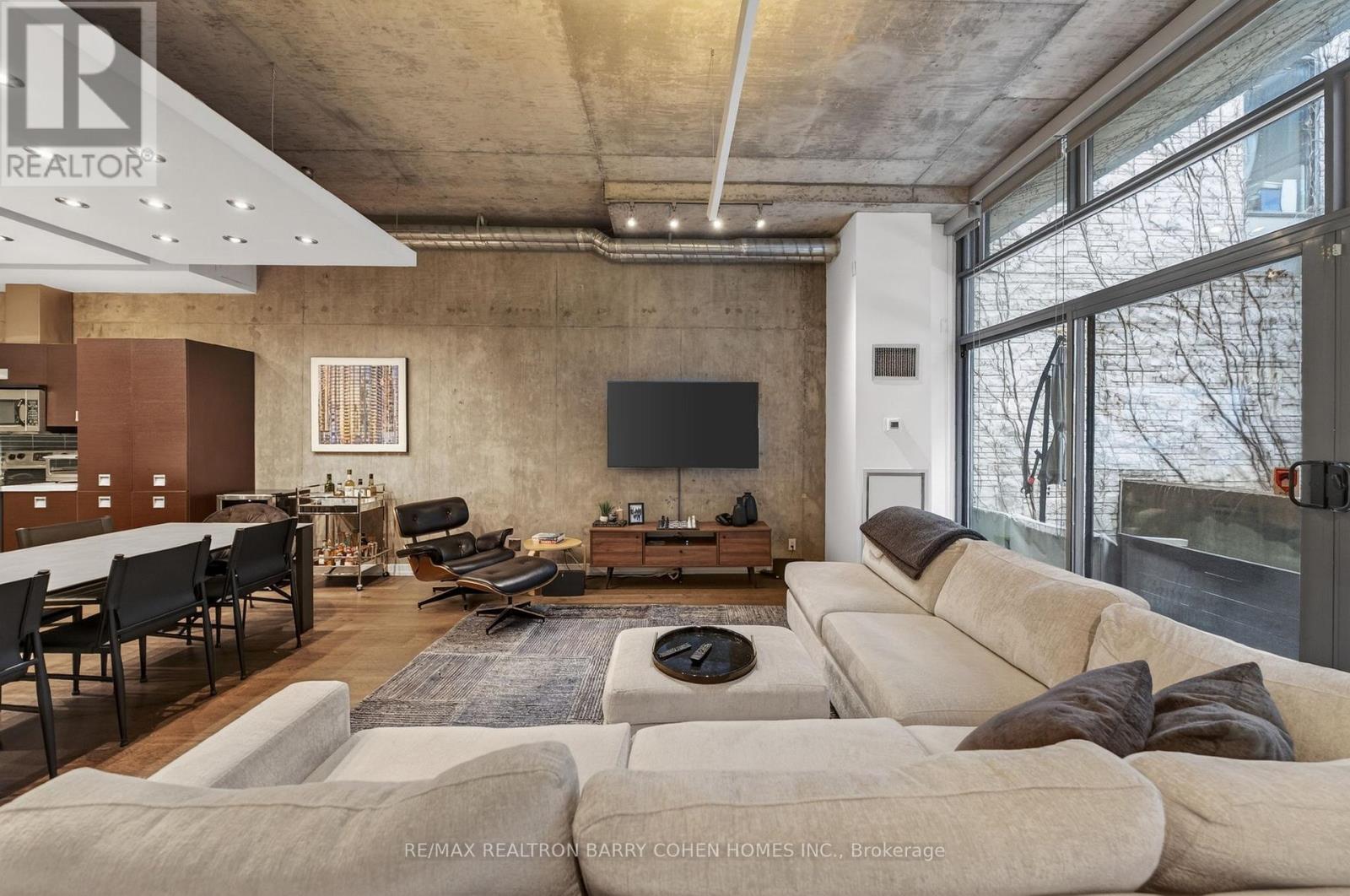 Th4 - 10 Morrison Street, Toronto, Ontario  M5V 2T8 - Photo 14 - C12964610