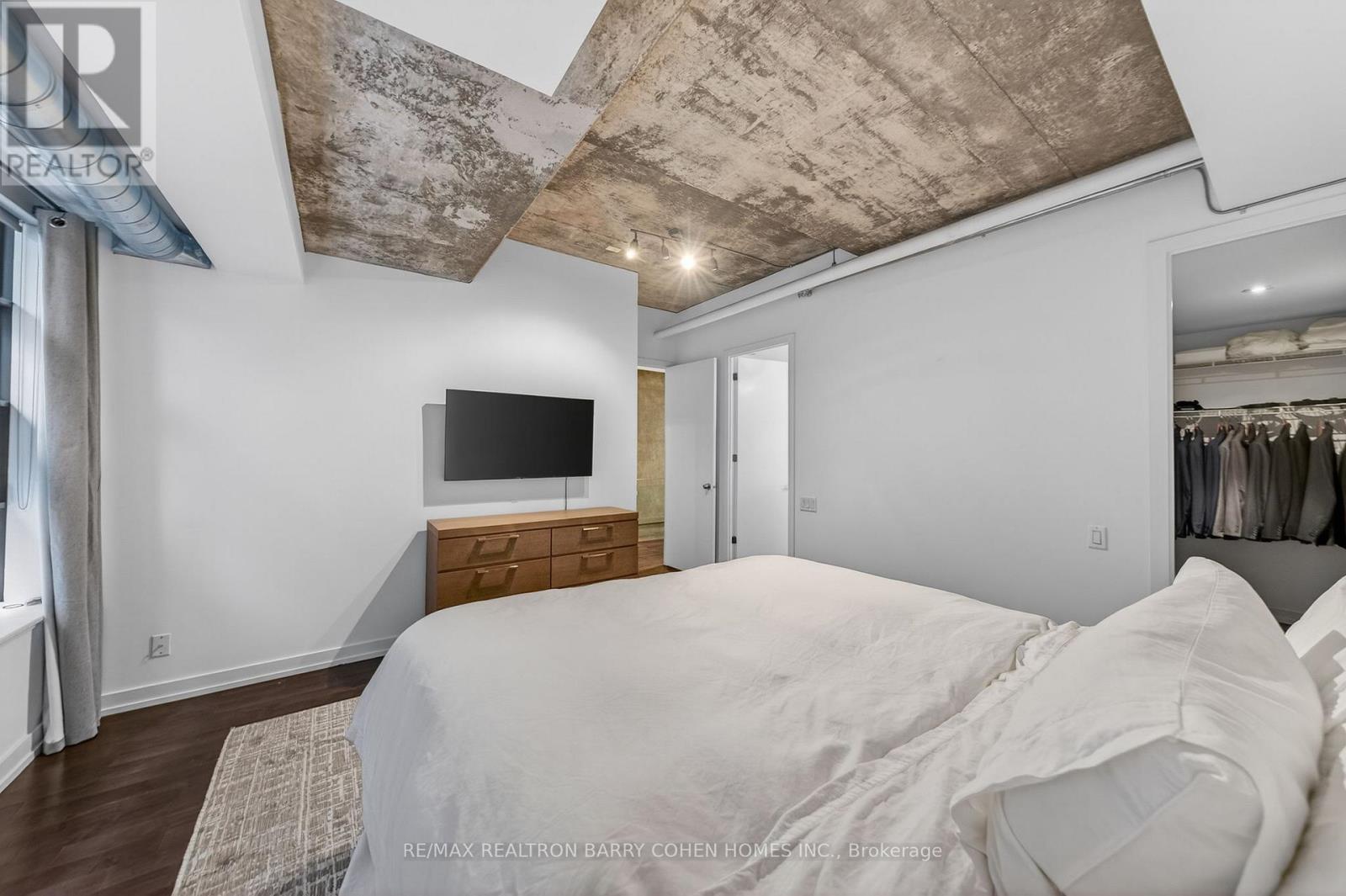 Th4 - 10 Morrison Street, Toronto, Ontario  M5V 2T8 - Photo 25 - C12964610