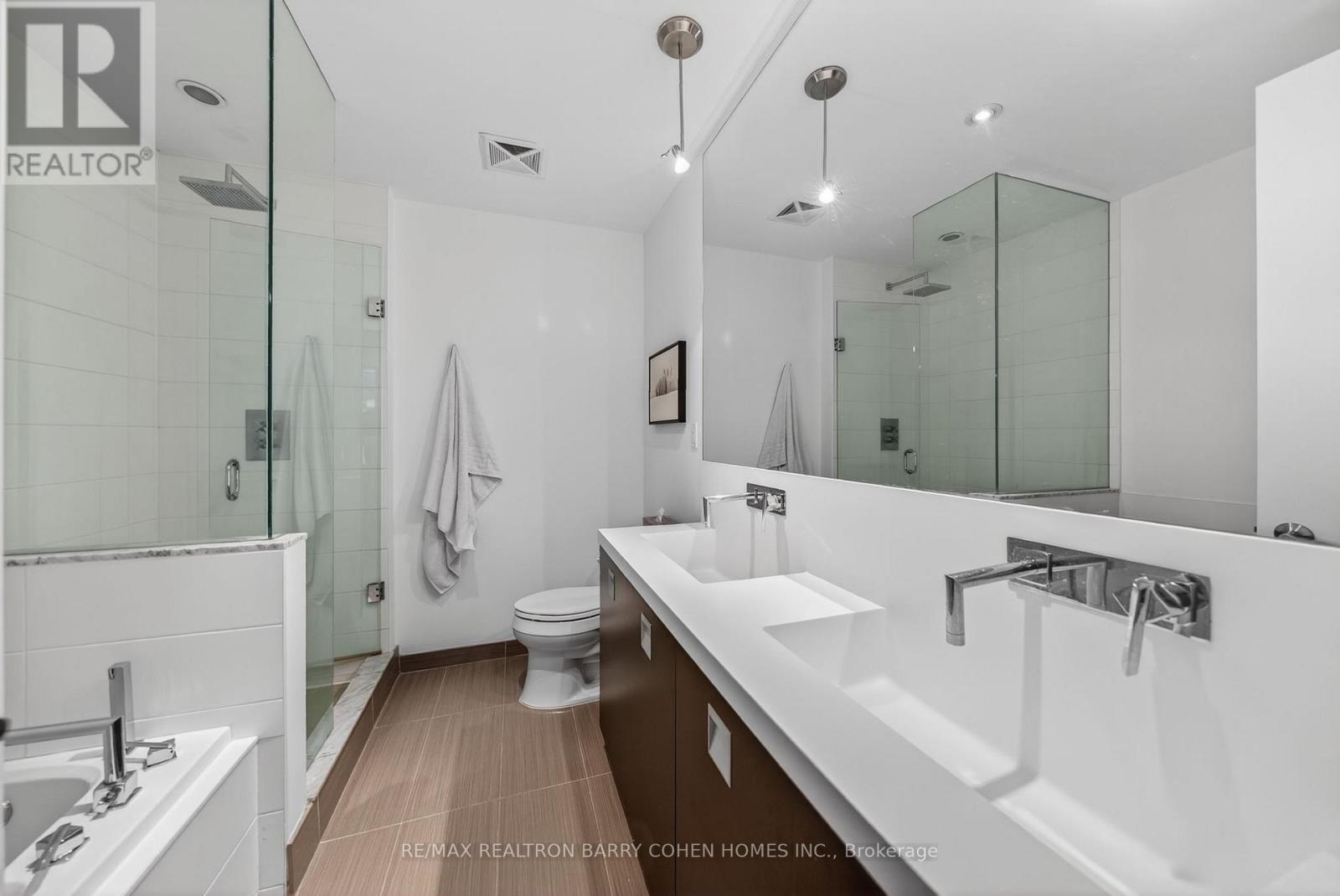 Th4 - 10 Morrison Street, Toronto, Ontario  M5V 2T8 - Photo 27 - C12964610