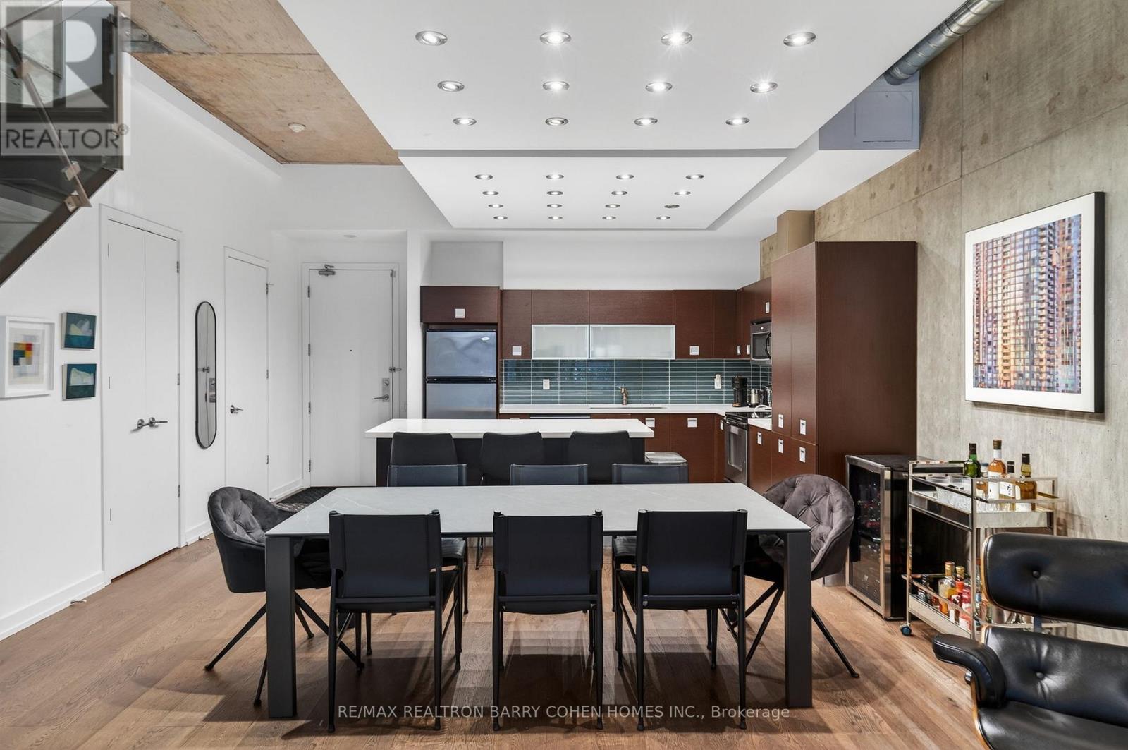 Th4 - 10 Morrison Street, Toronto, Ontario  M5V 2T8 - Photo 9 - C12964610