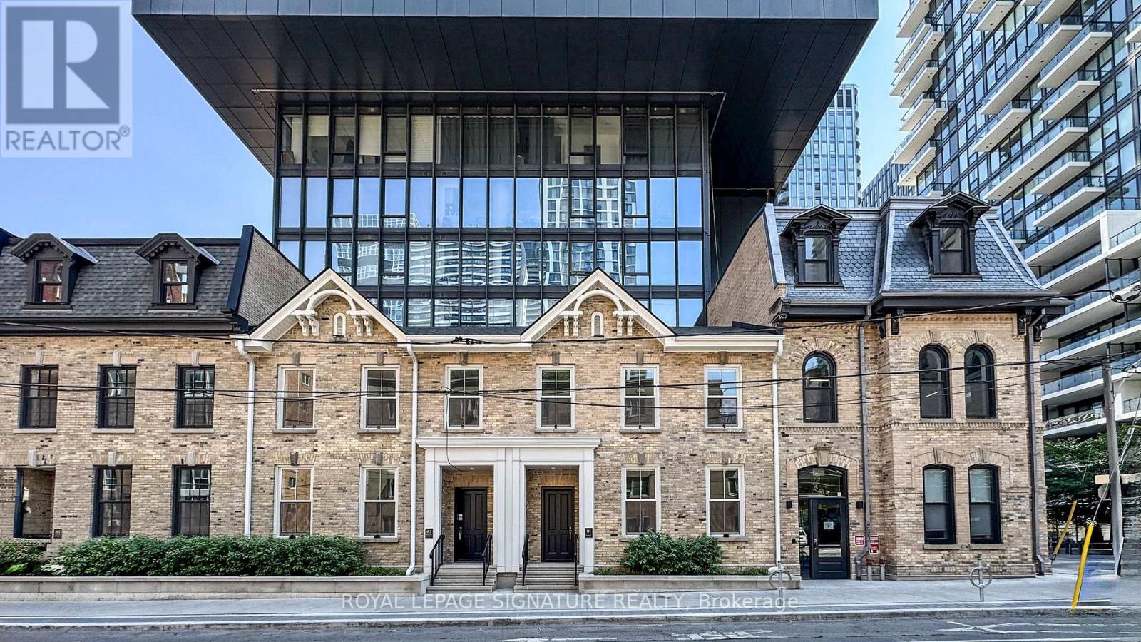 81 SHUTER STREET, Toronto, Ontario