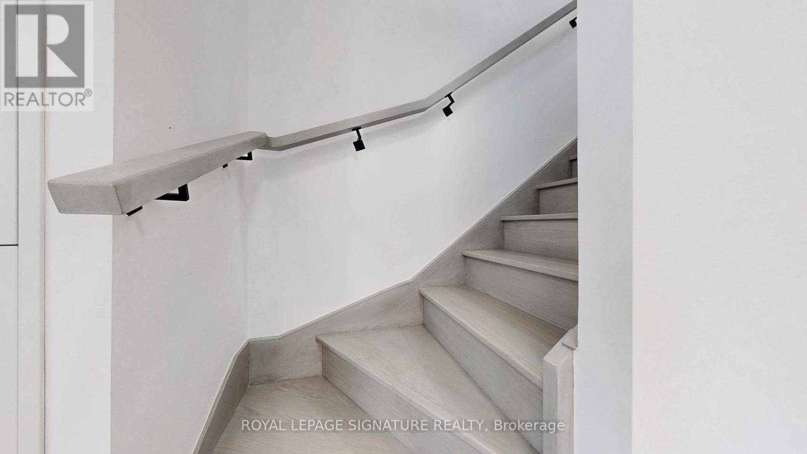 81 Shuter Street, Toronto (Moss Park), Ontario  M5B 0C6 - Photo 13 - C12964638