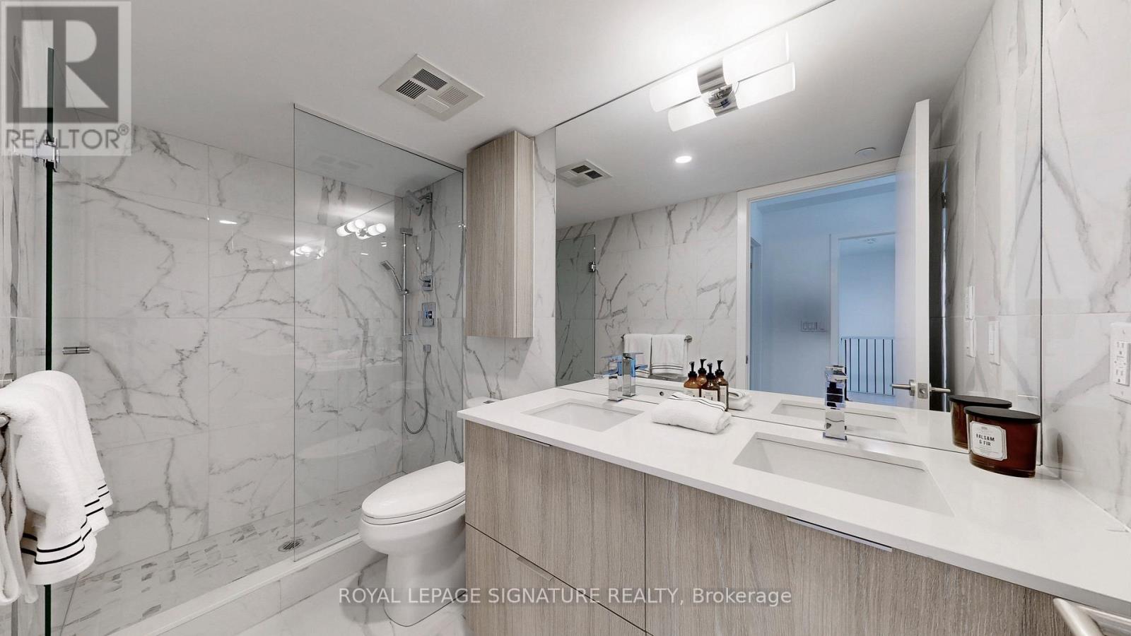 81 Shuter Street, Toronto (Moss Park), Ontario  M5B 0C6 - Photo 19 - C12964638