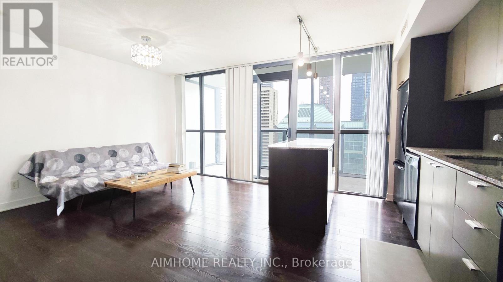 1510 - 110 CHARLES STREET E, Toronto, Ontario