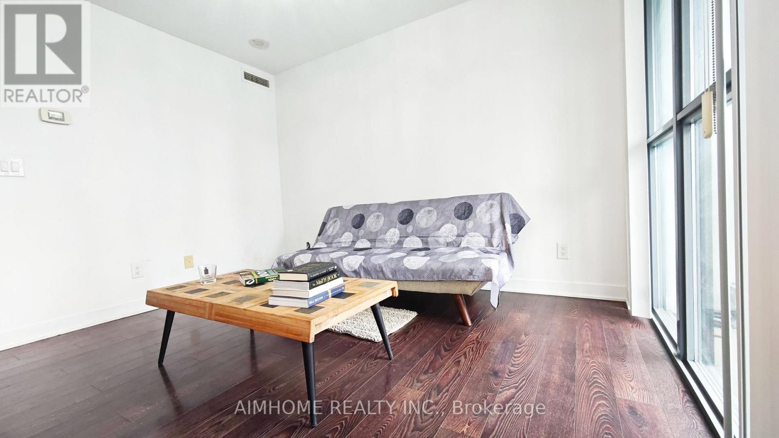 1510 - 110 Charles Street E, Toronto, Ontario  M4Y 1T5 - Photo 3 - C12964686