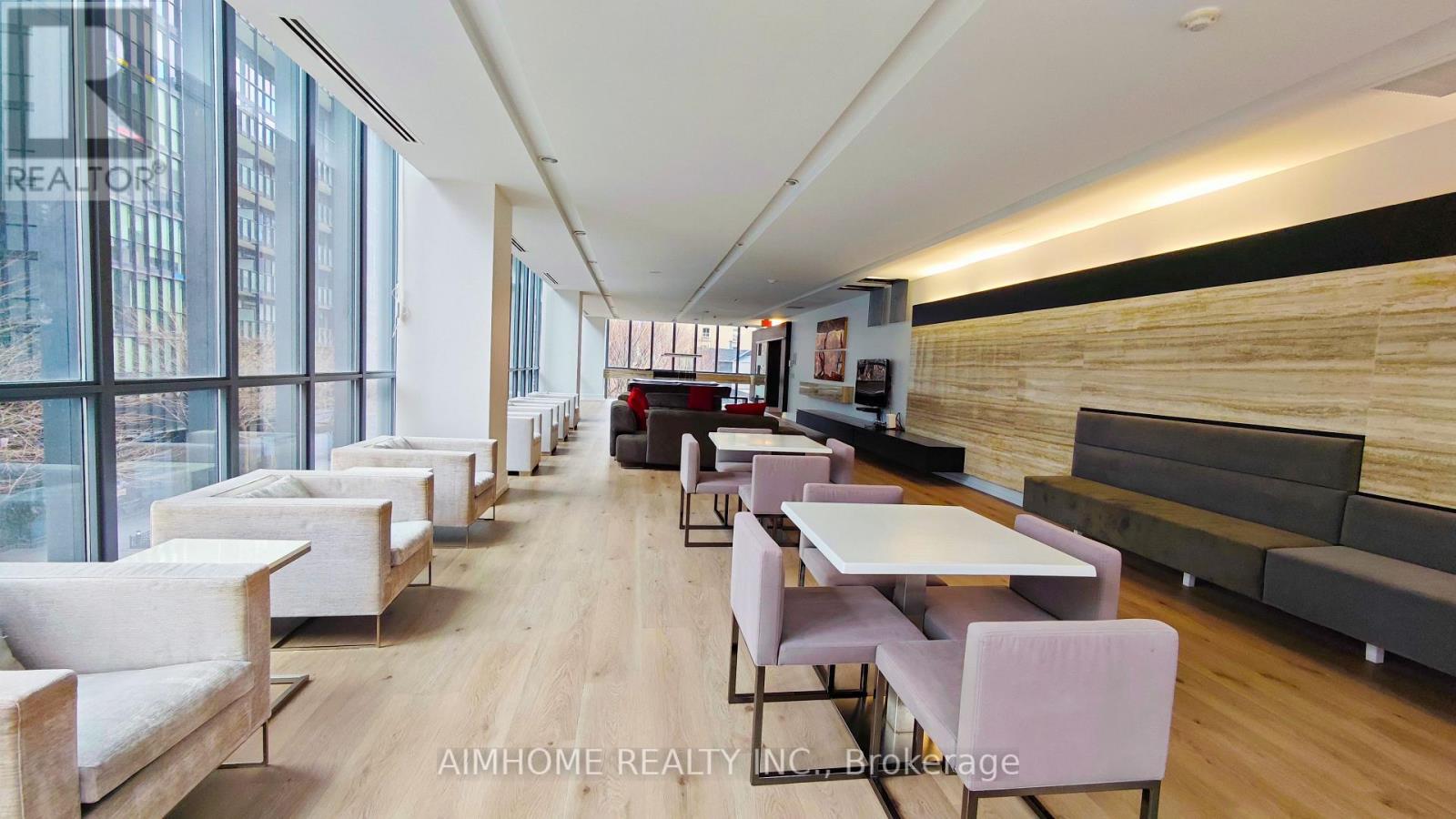 1510 - 110 Charles Street E, Toronto, Ontario  M4Y 1T5 - Photo 32 - C12964686