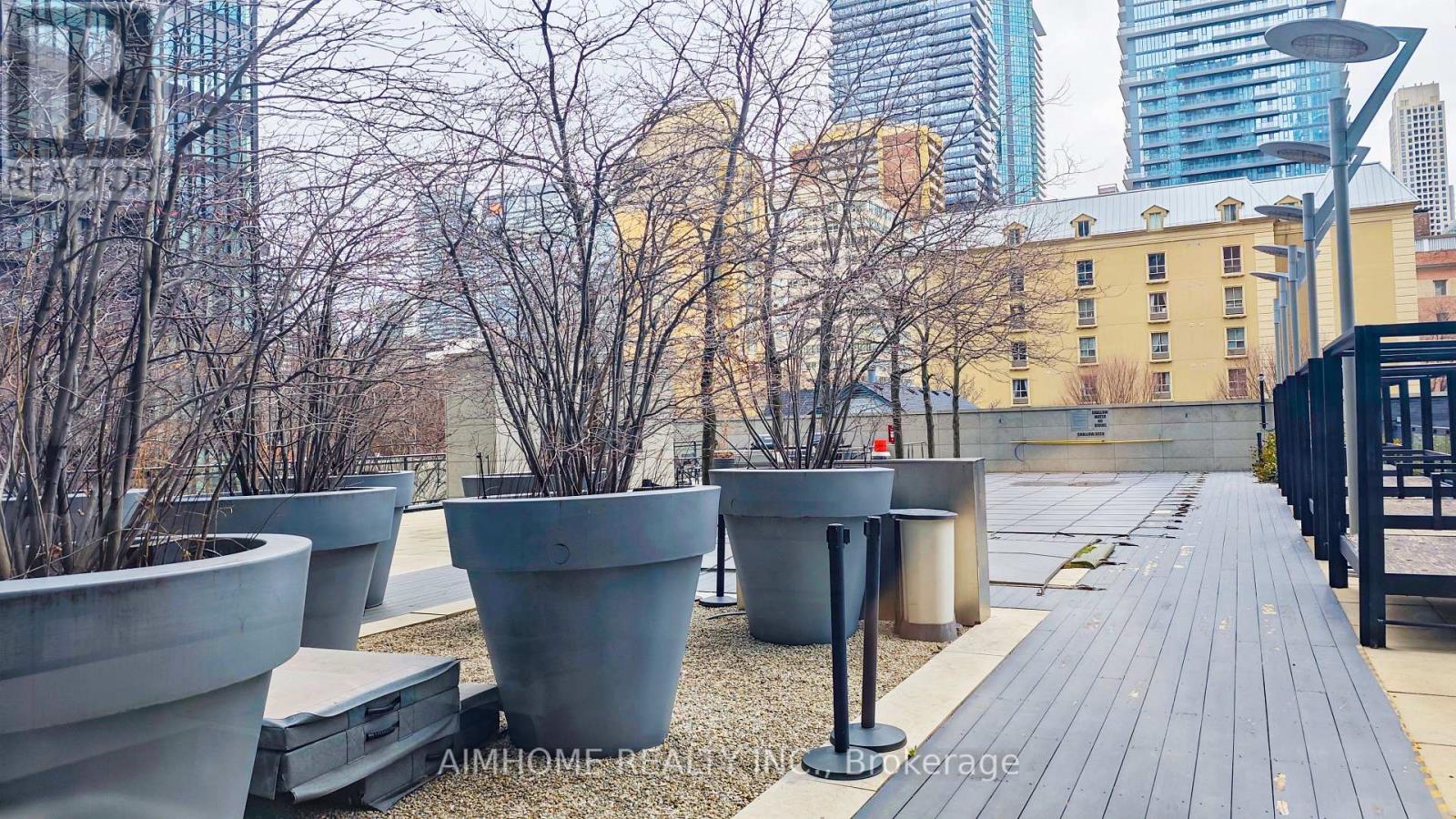 1510 - 110 Charles Street E, Toronto, Ontario  M4Y 1T5 - Photo 33 - C12964686