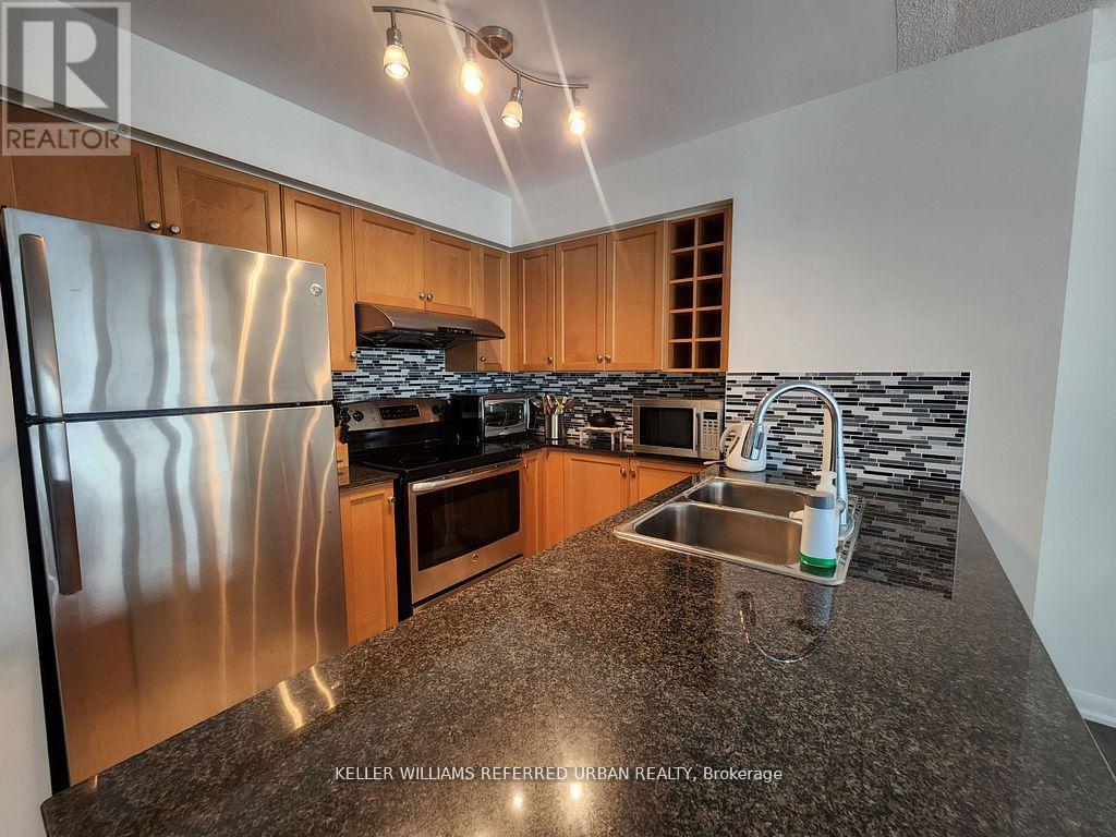2213 - 210 Victoria Street, Toronto, Ontario  M5B 2R3 - Photo 6 - C12964732