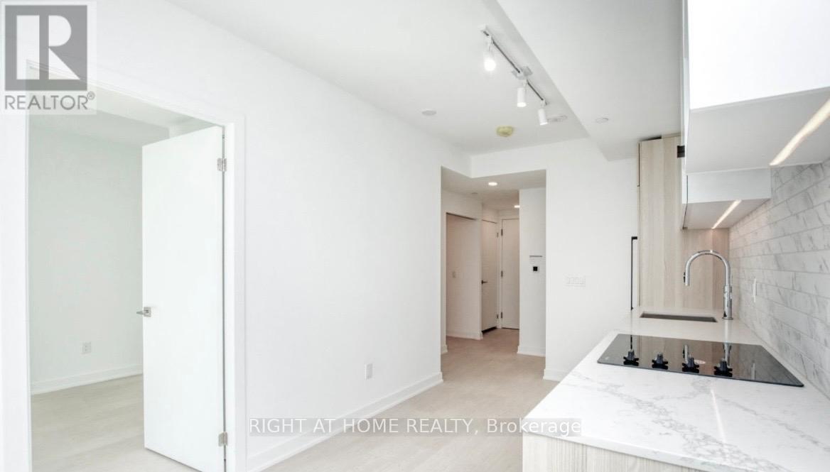 3009 - 252 Church Street, Toronto, Ontario  M5B 0E6 - Photo 3 - C12964742