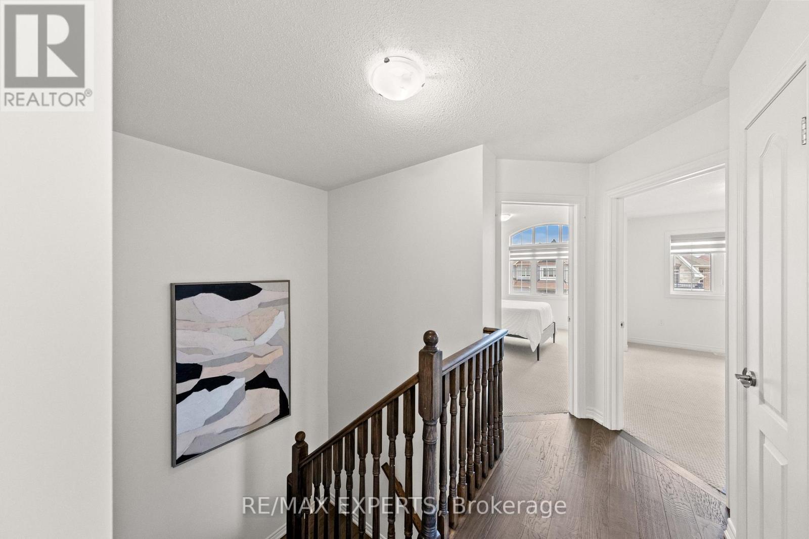 42 Frederick Taylor Way, East Gwillimbury, Ontario  L0G 1M0 - Photo 22 - N12962178