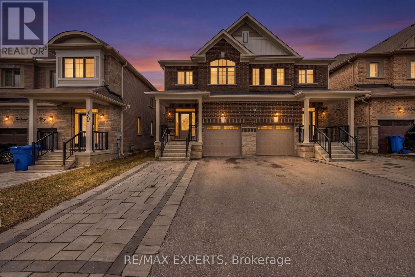 42 Frederick Taylor Way, East Gwillimbury, Ontario  L0G 1M0 - Photo 2 - N12962178