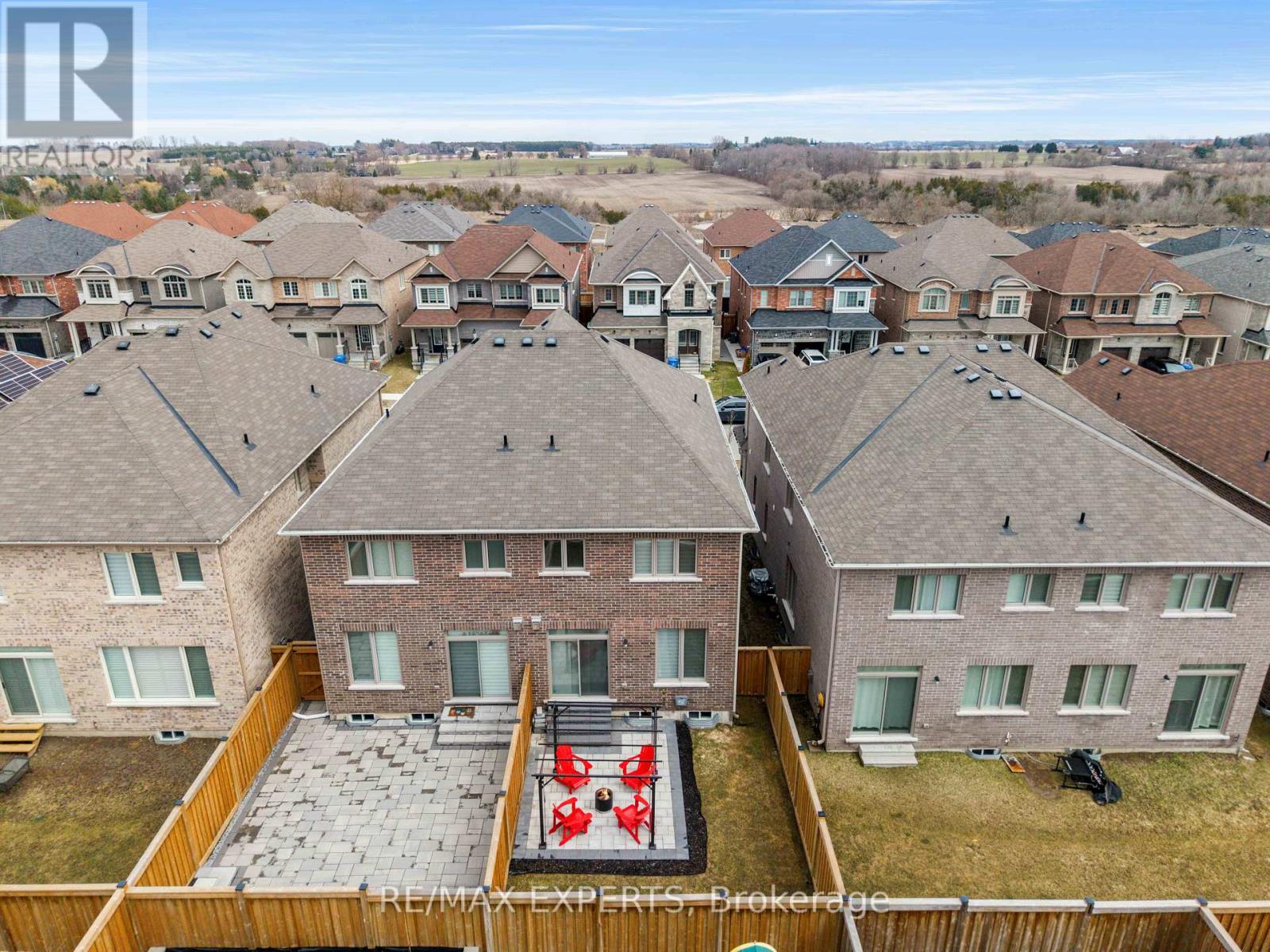 42 Frederick Taylor Way, East Gwillimbury, Ontario  L0G 1M0 - Photo 41 - N12962178