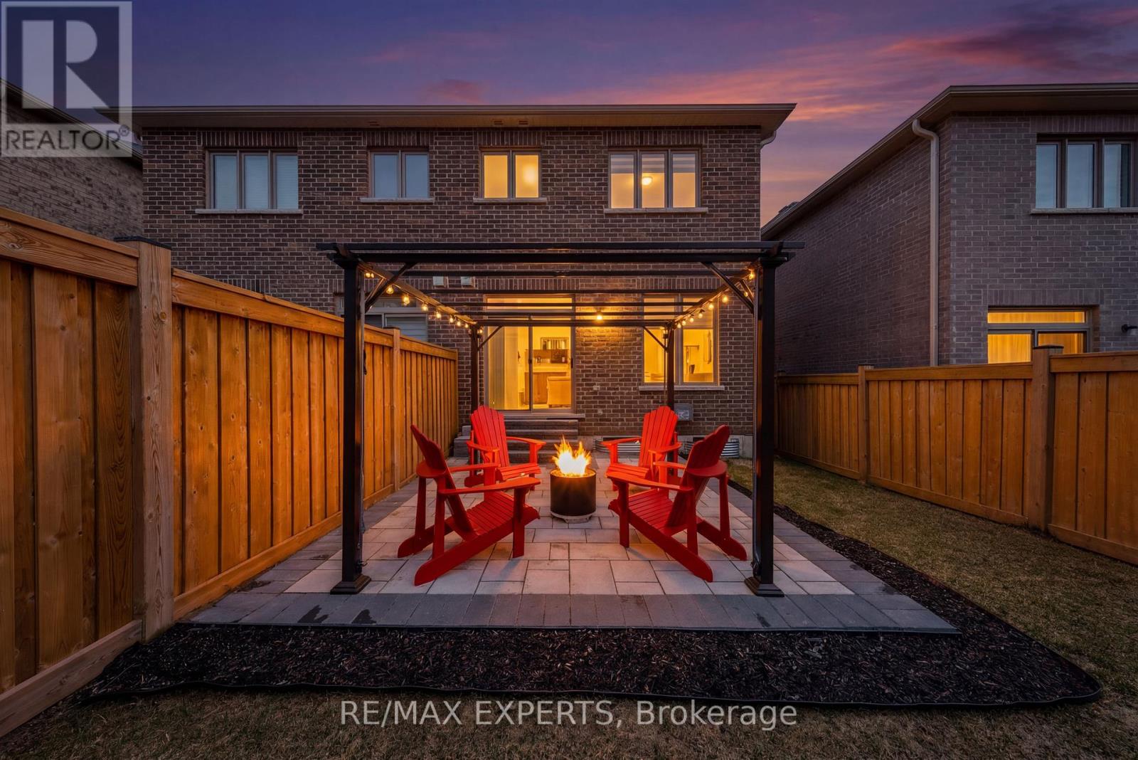 42 Frederick Taylor Way, East Gwillimbury, Ontario  L0G 1M0 - Photo 37 - N12962178