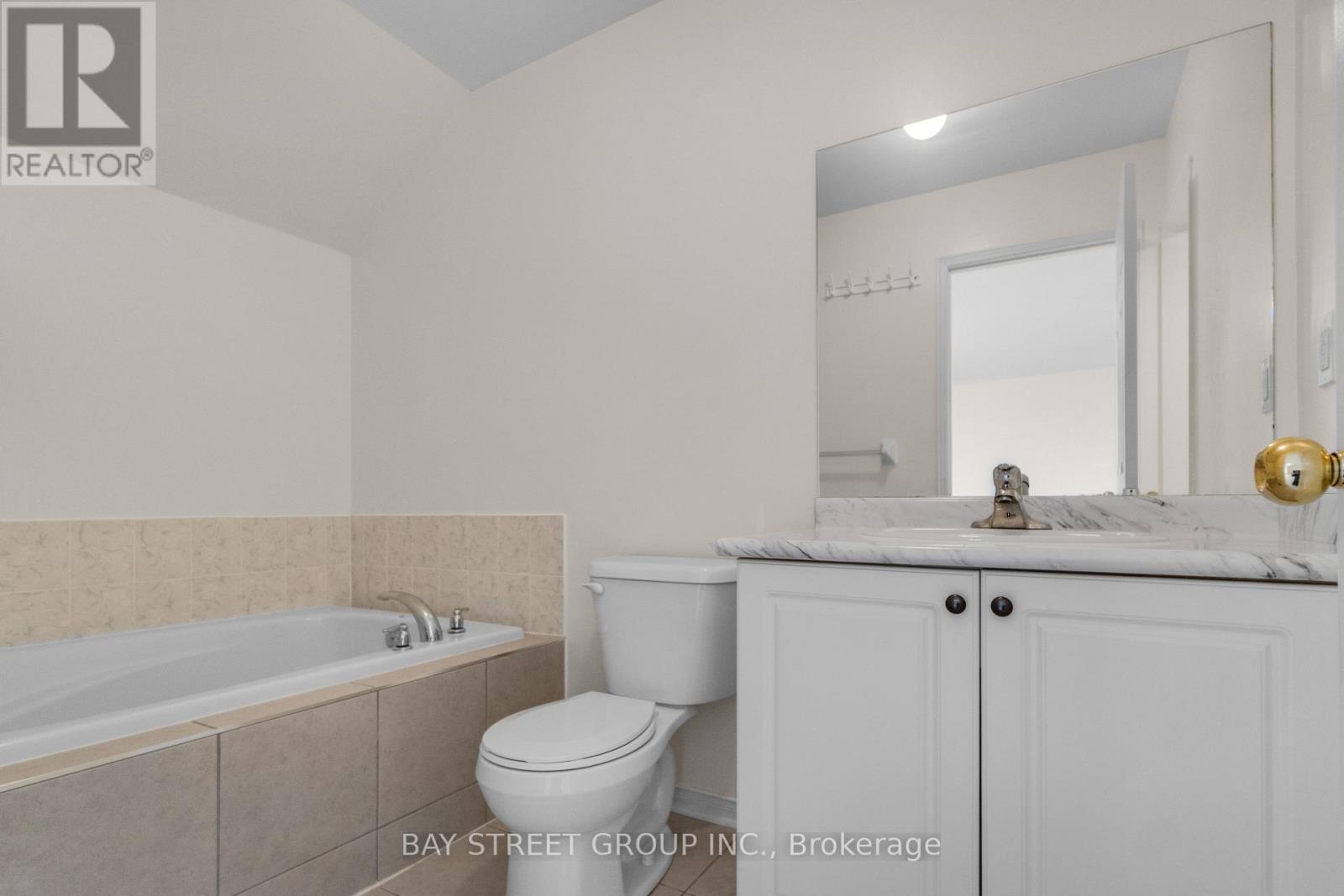 86 Ness Drive, Richmond Hill, Ontario  L4S 0K5 - Photo 28 - N12959950