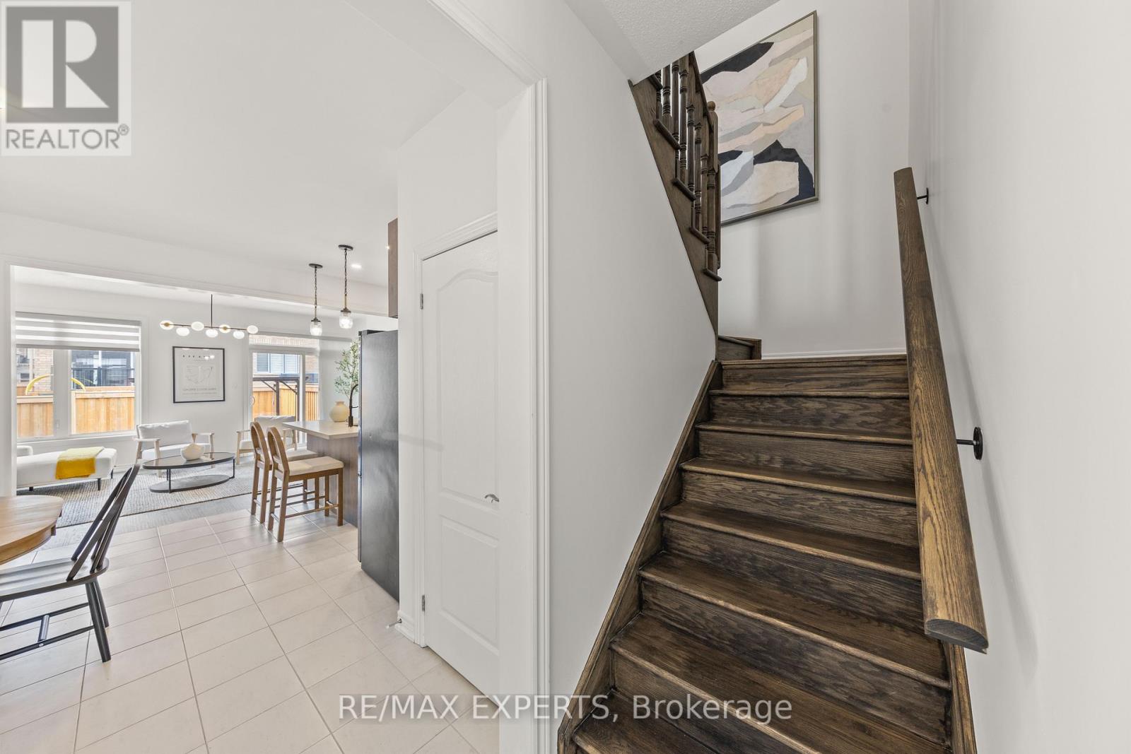 42 Frederick Taylor Way, East Gwillimbury, Ontario  L0G 1M0 - Photo 21 - N12962178