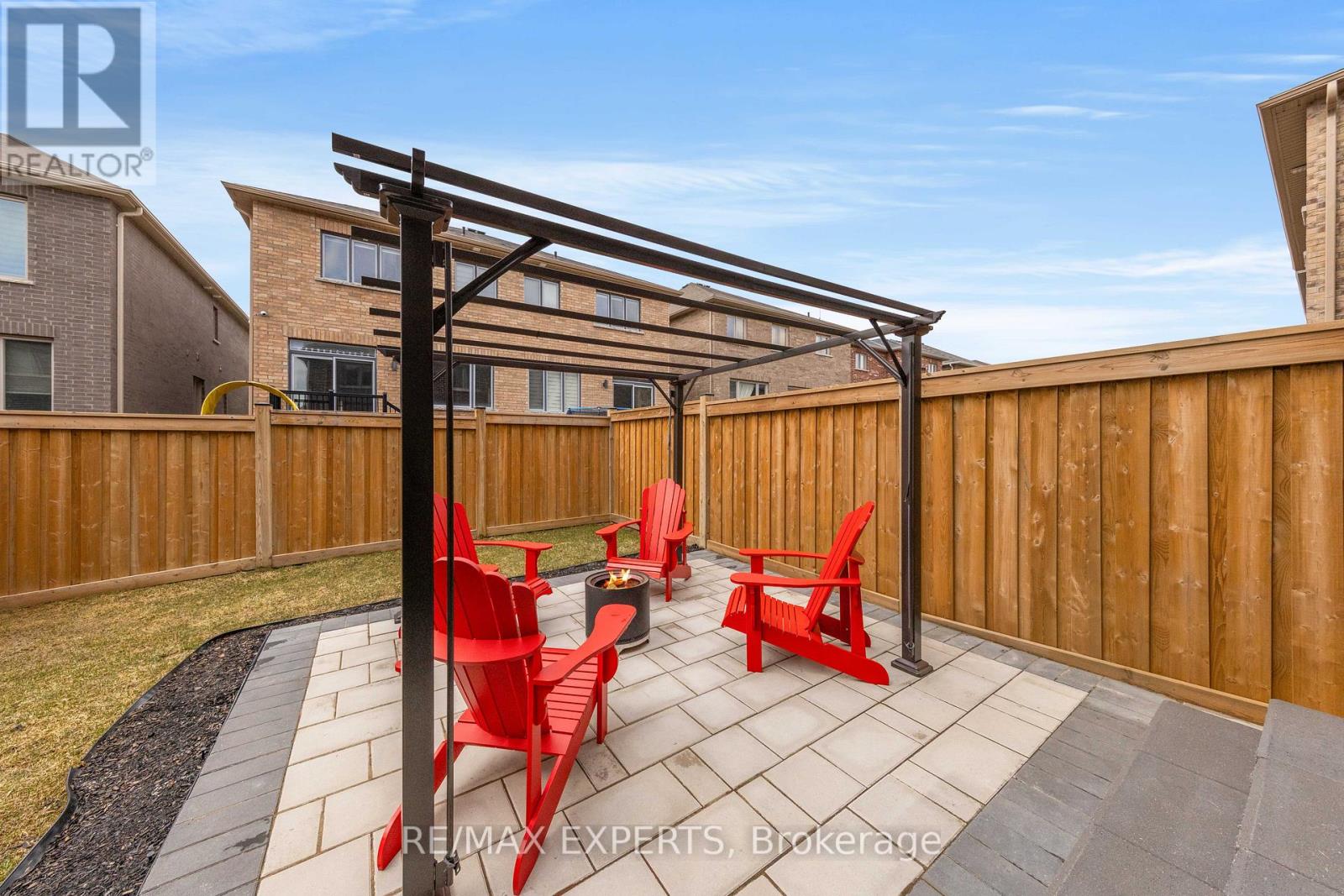 42 Frederick Taylor Way, East Gwillimbury, Ontario  L0G 1M0 - Photo 38 - N12962178