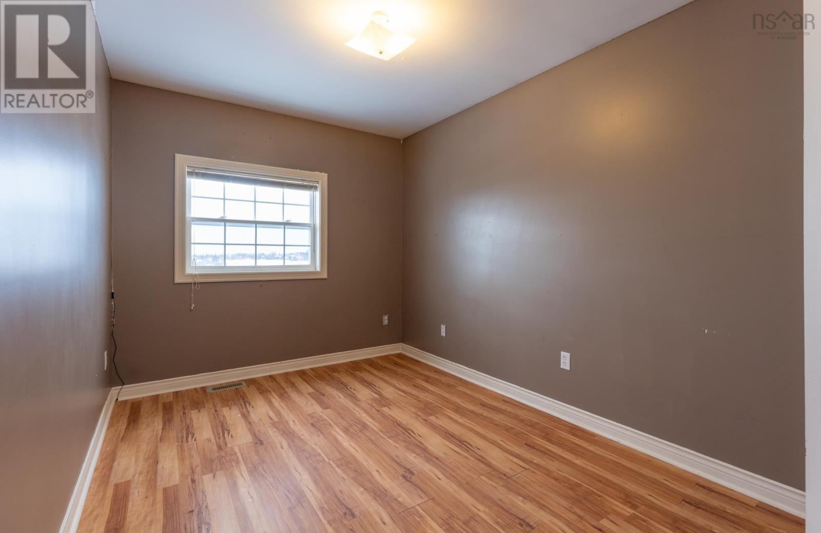 6 Placid Court, Yarmouth, Nova Scotia  B5A 4N5 - Photo 25 - 202601537