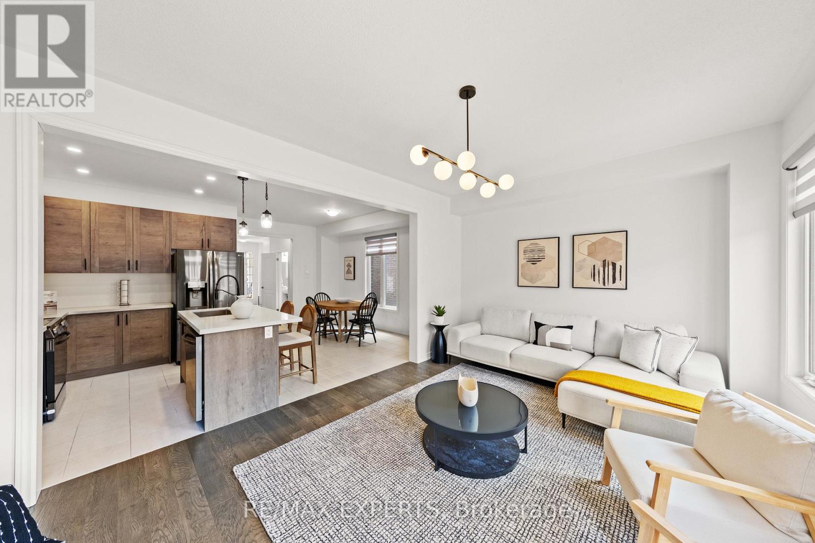 42 Frederick Taylor Way, East Gwillimbury, Ontario  L0G 1M0 - Photo 20 - N12962178