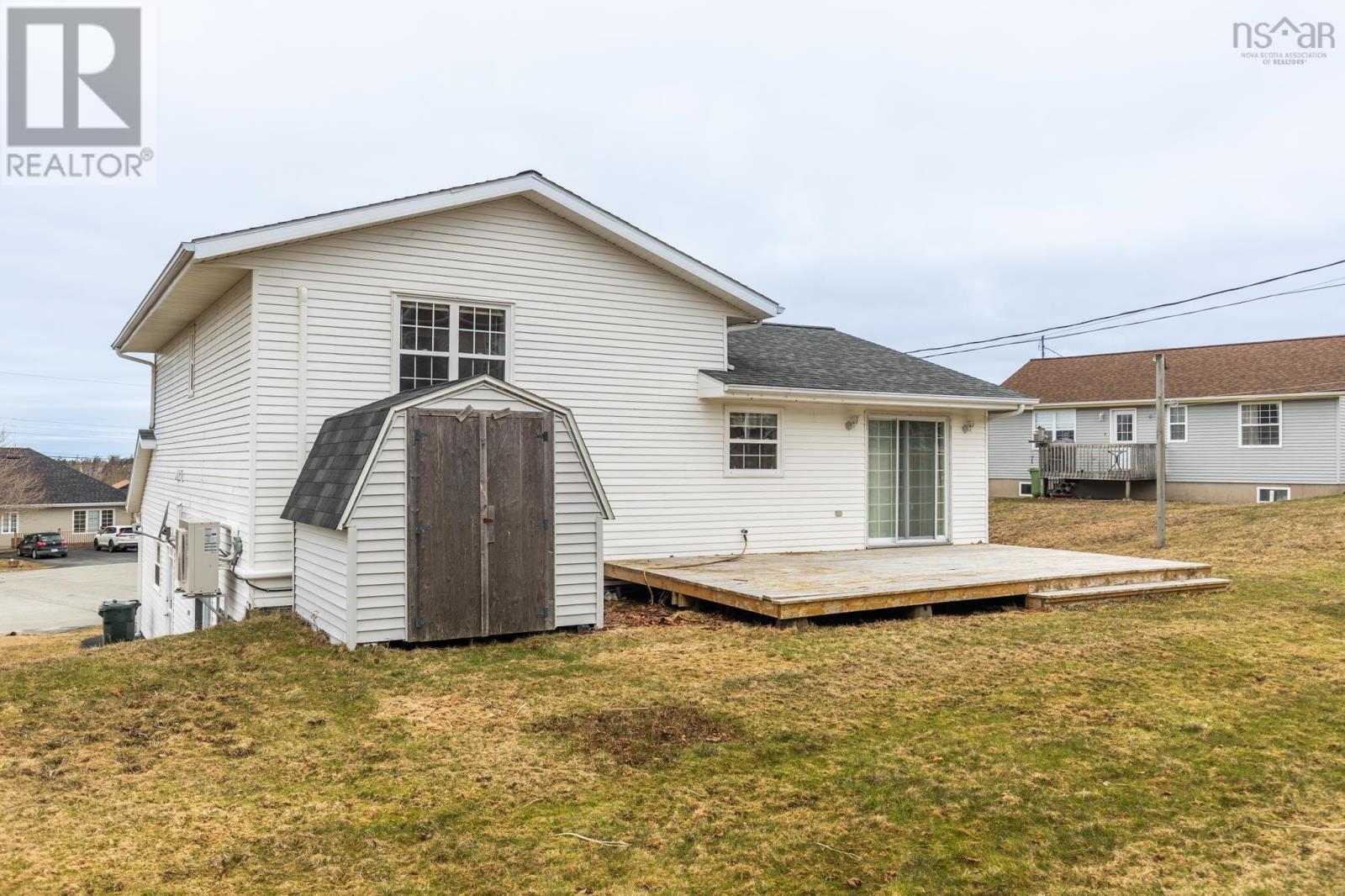 6 Placid Court, Yarmouth, Nova Scotia  B5A 4N5 - Photo 8 - 202601537