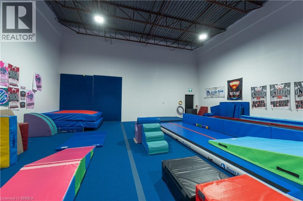 125 Sherwood Drive Unit# 37, Brantford, Ontario  N3T 6J9 - Photo 11 - 40815526