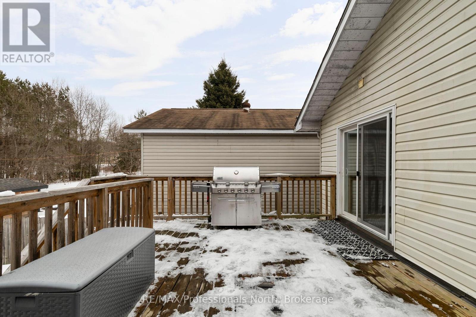 30 Sabrina Park Drive, Huntsville, Ontario  P1H 1L8 - Photo 25 - X12929830