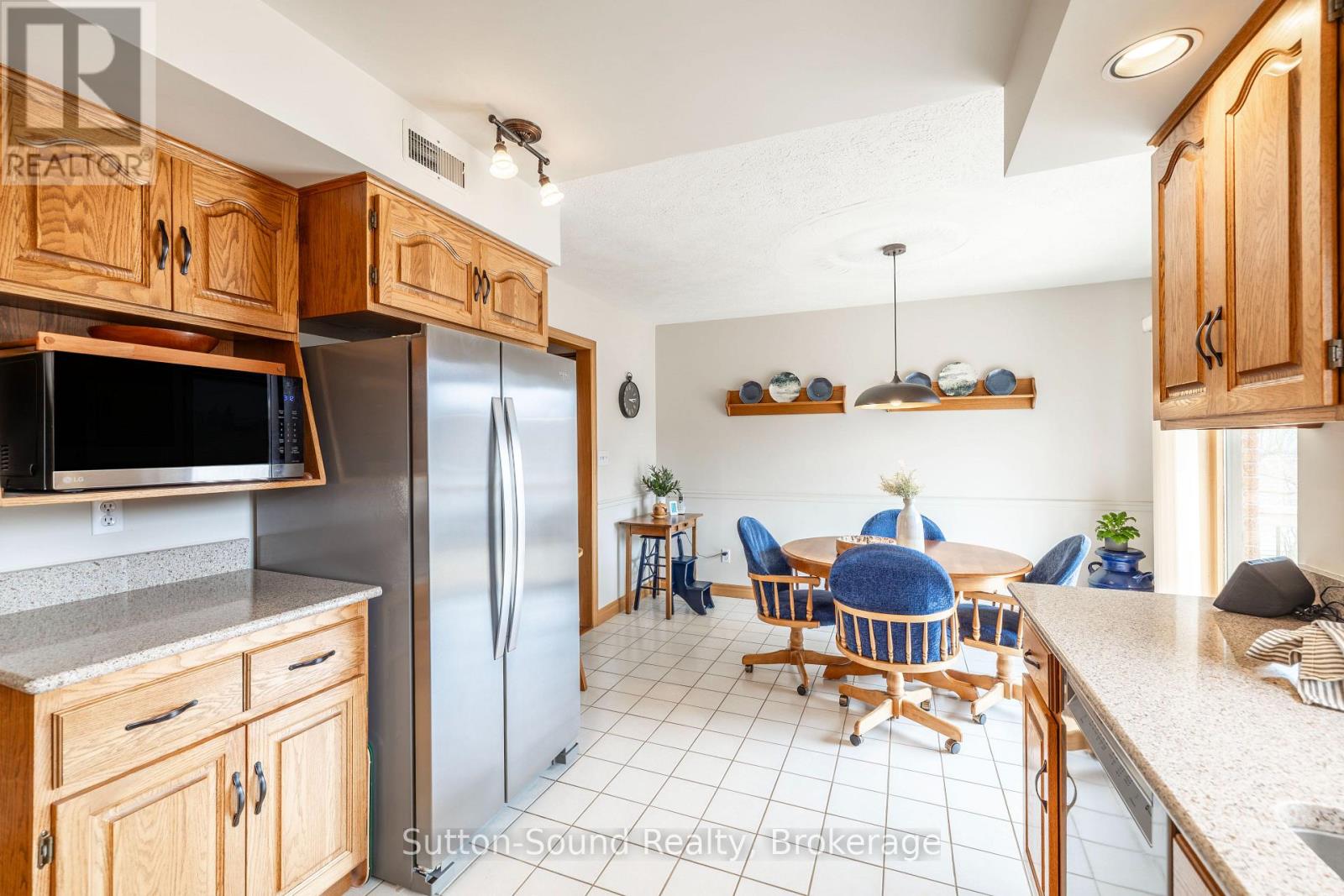 735 15th A Street W, Owen Sound, Ontario  N4K 6V7 - Photo 12 - X12955256