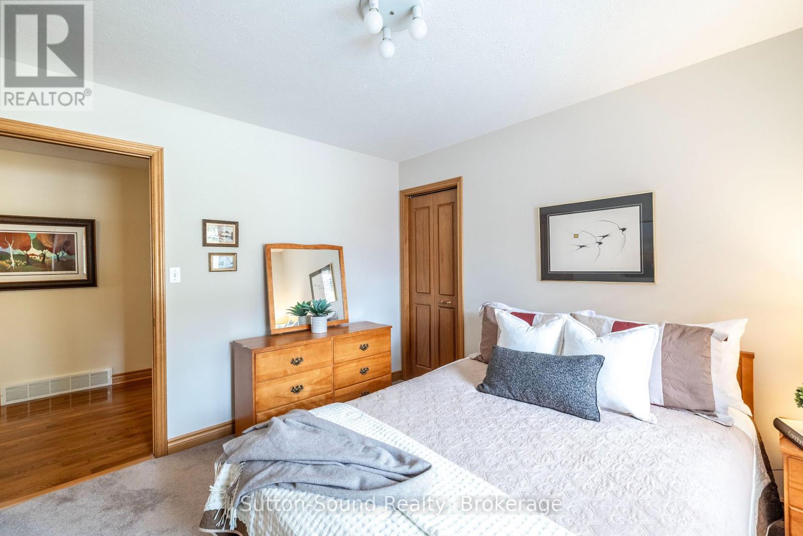 735 15th A Street W, Owen Sound, Ontario  N4K 6V7 - Photo 22 - X12955256