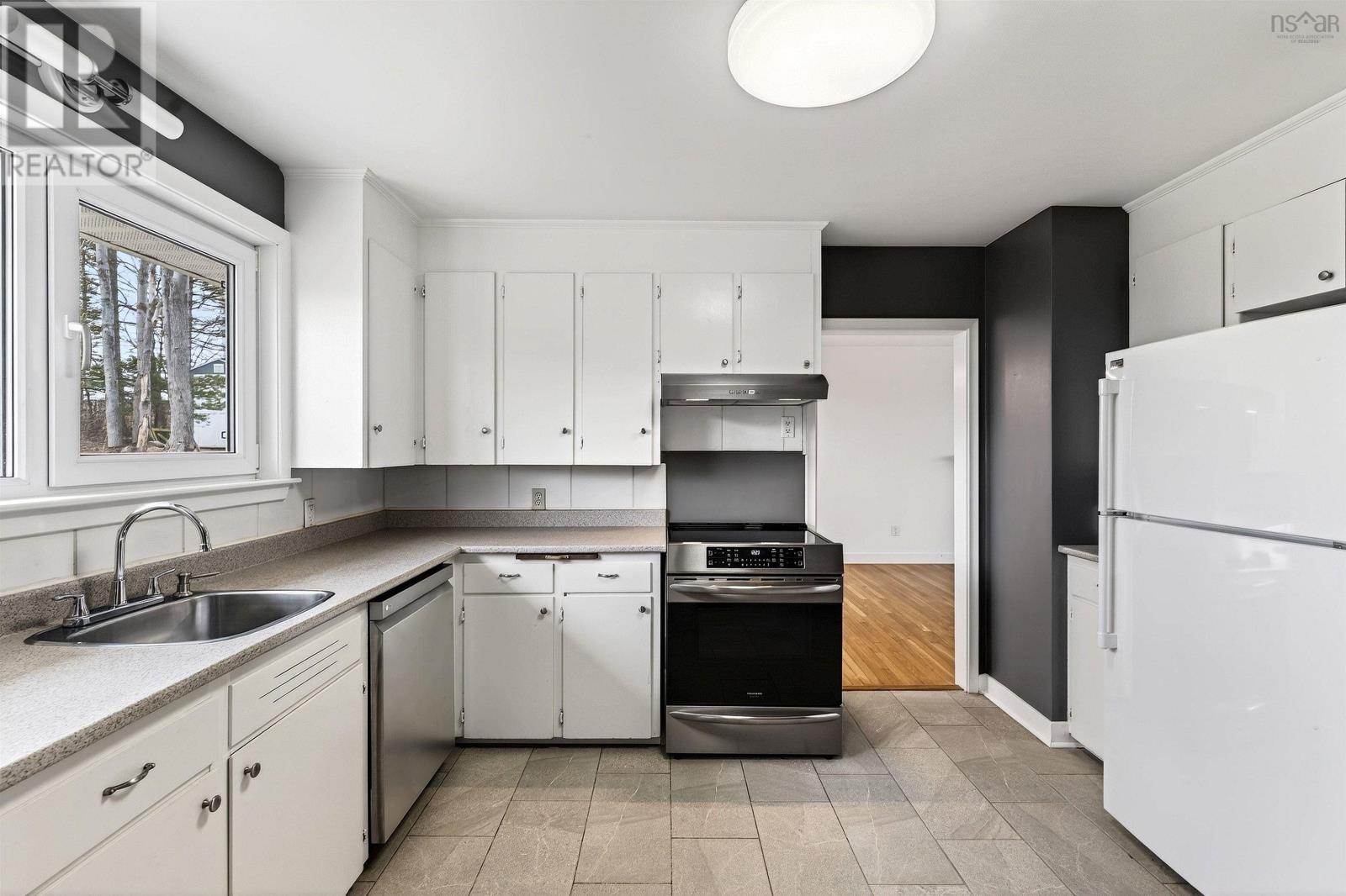 24 Canary Crescent, Halifax, Nova Scotia  B3M 1R1 - Photo 11 - 202606454