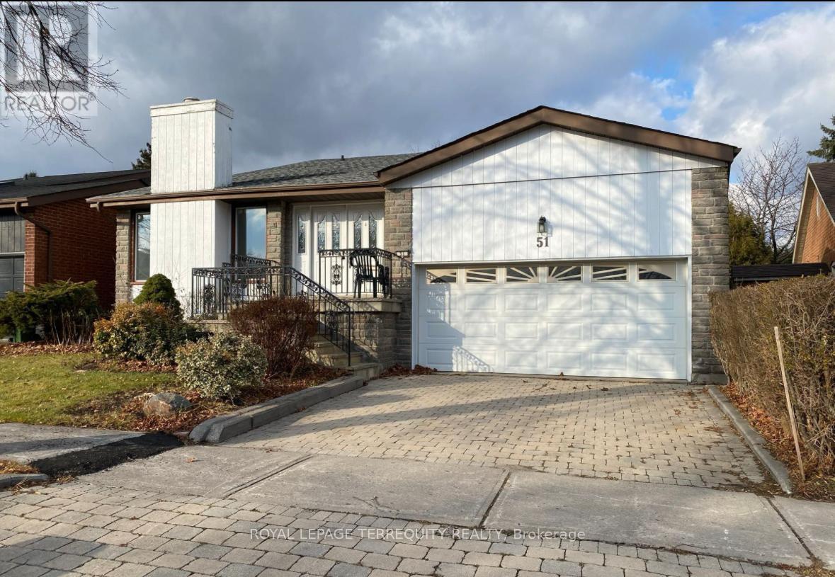 UPPER - 51 CHIEFSWOOD SQUARE, Toronto, Ontario